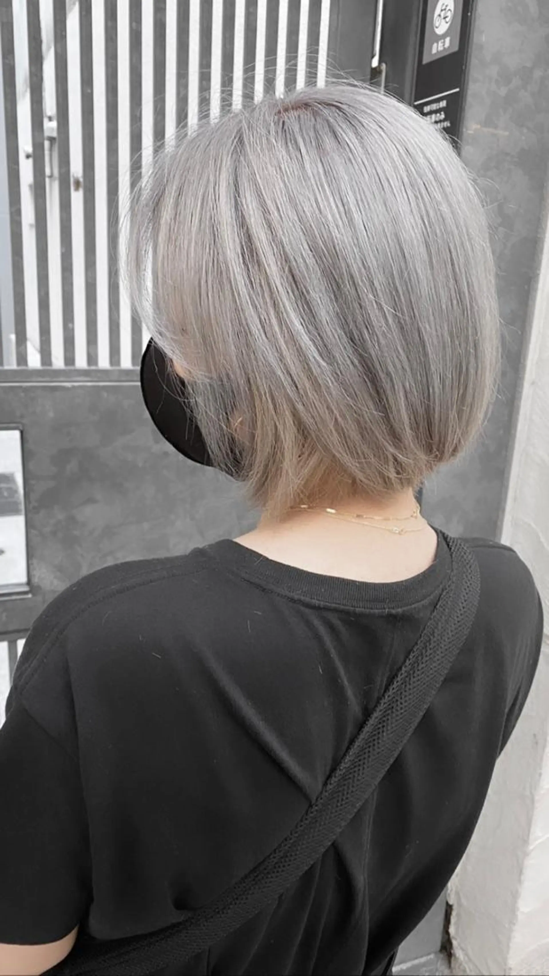 ショート 艶髪 森田/嵩士のヘアスタイル