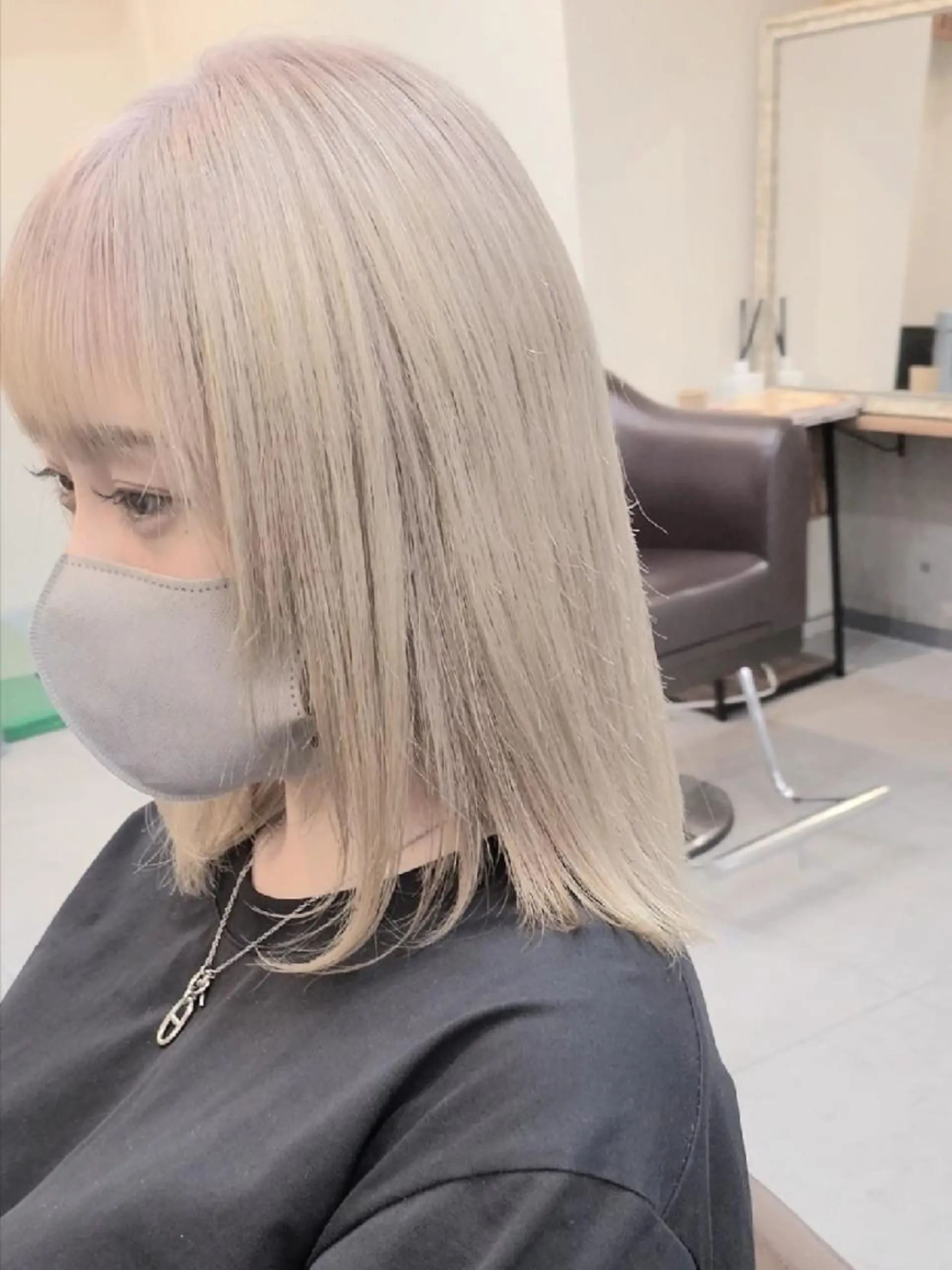 ミディアム カラー ヘアカラー トリートメント ブリーチカラー🌈 嘉名 真樹のヘアスタイル