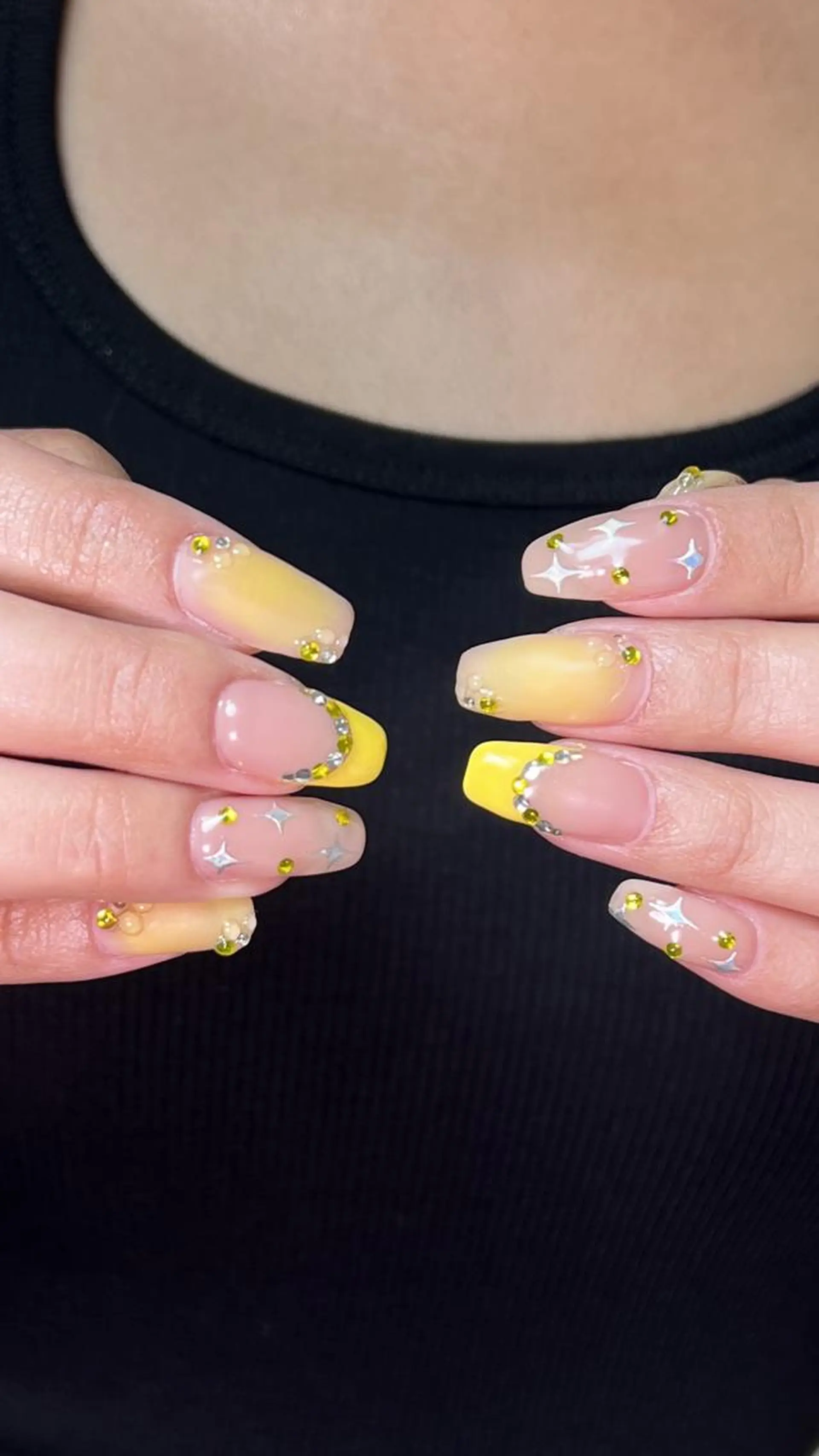 ネイル ネイリスト ハンのネイルデザイン