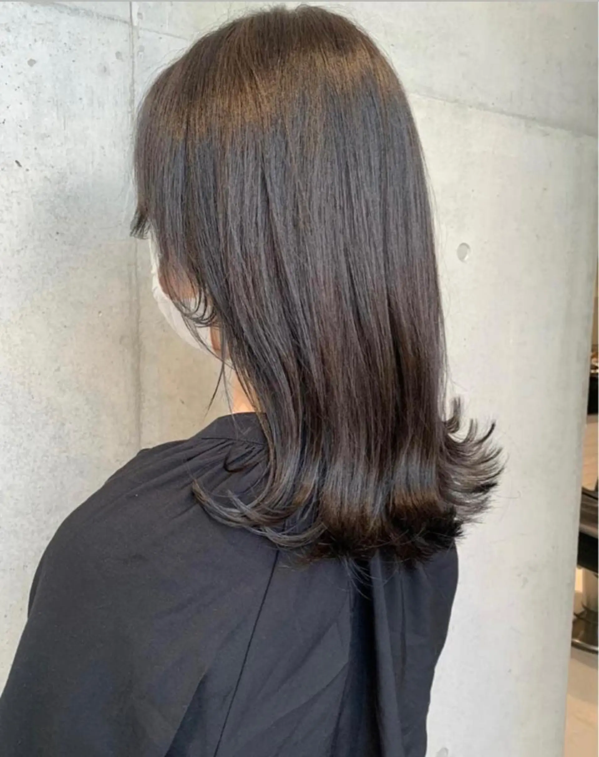 ミディアム カラー 透明感/オリーブ/ グレージュ/YUKAのヘアスタイル