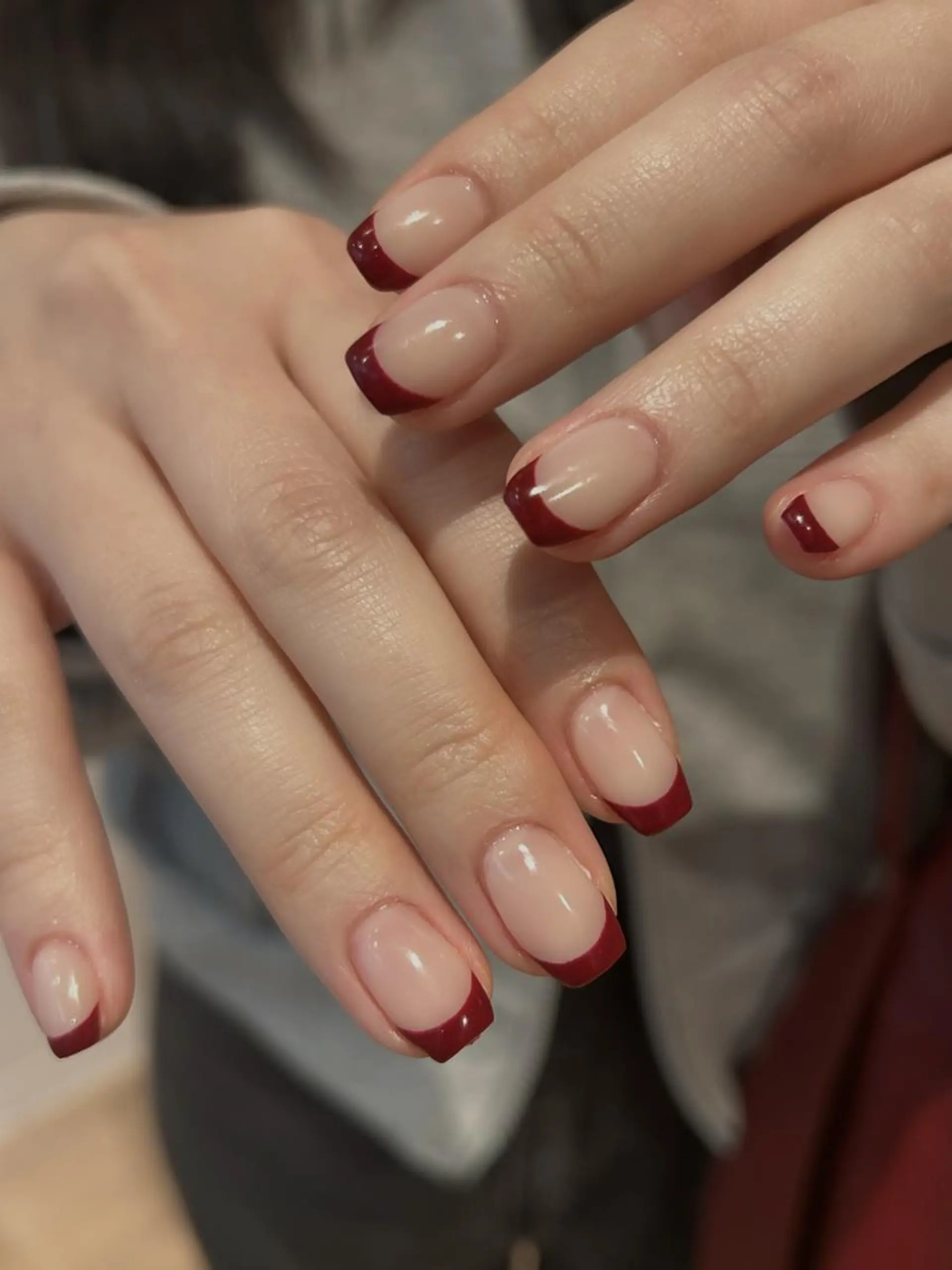 ネイル フレンチネイル 赤色 シンプルネイル 冬ネイル ハンドネイル Bianca名駅店 まおのネイルデザイン