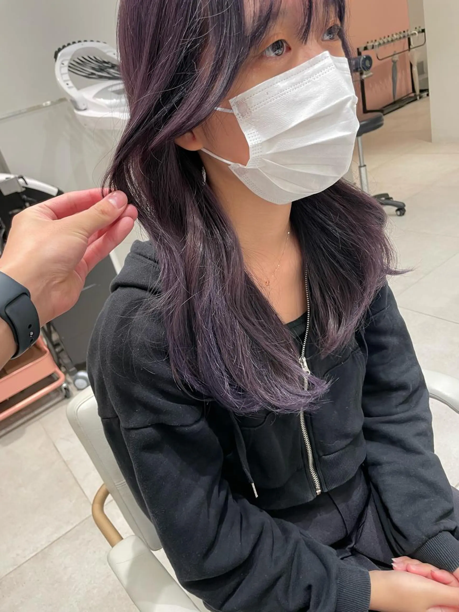 ロング カラー カット ヘアカラー トリートメント レイヤーカット/透明 感カラー🐬永井瑠栞のヘアスタイル