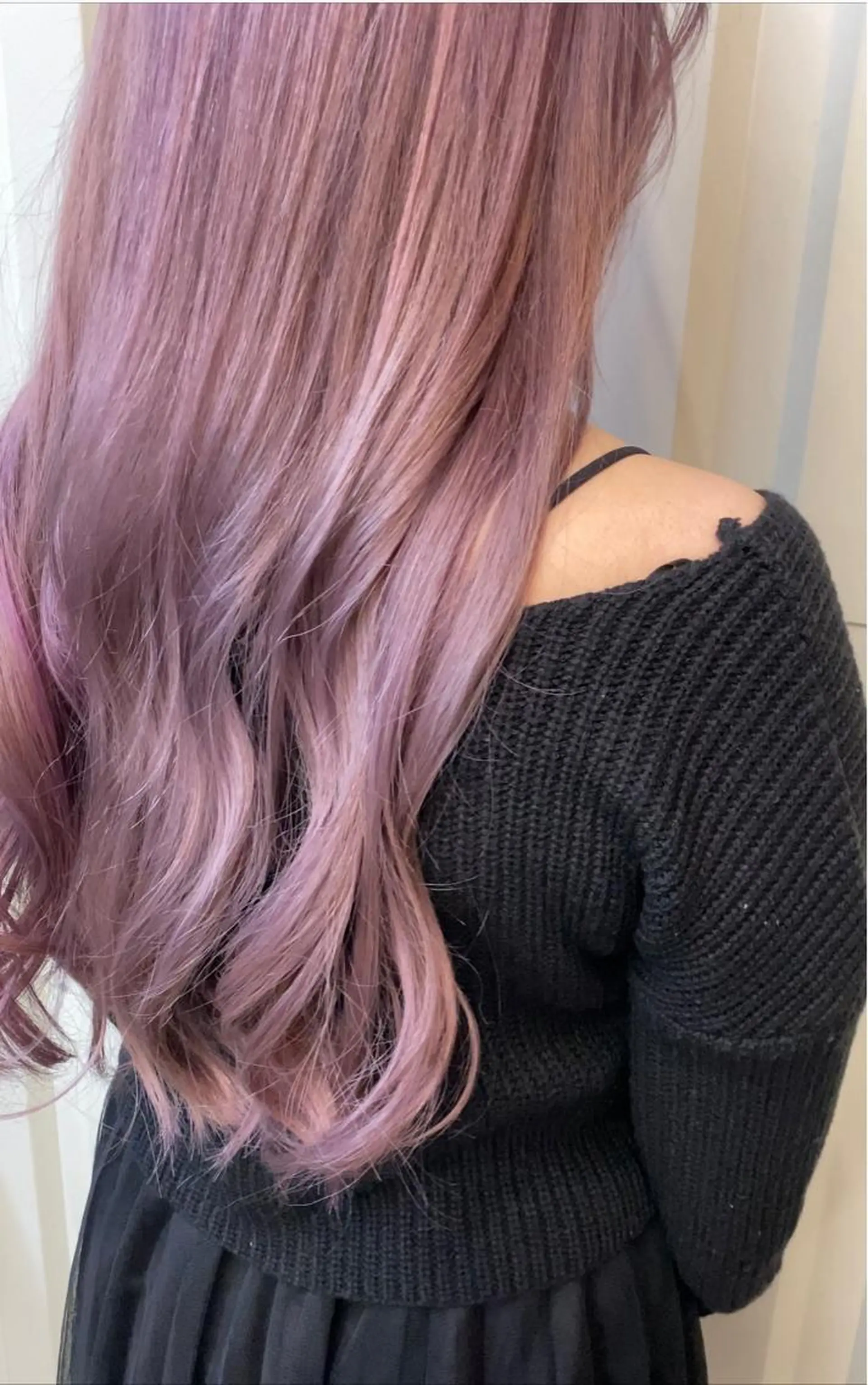 ロング fand AKANE のヘアスタイル