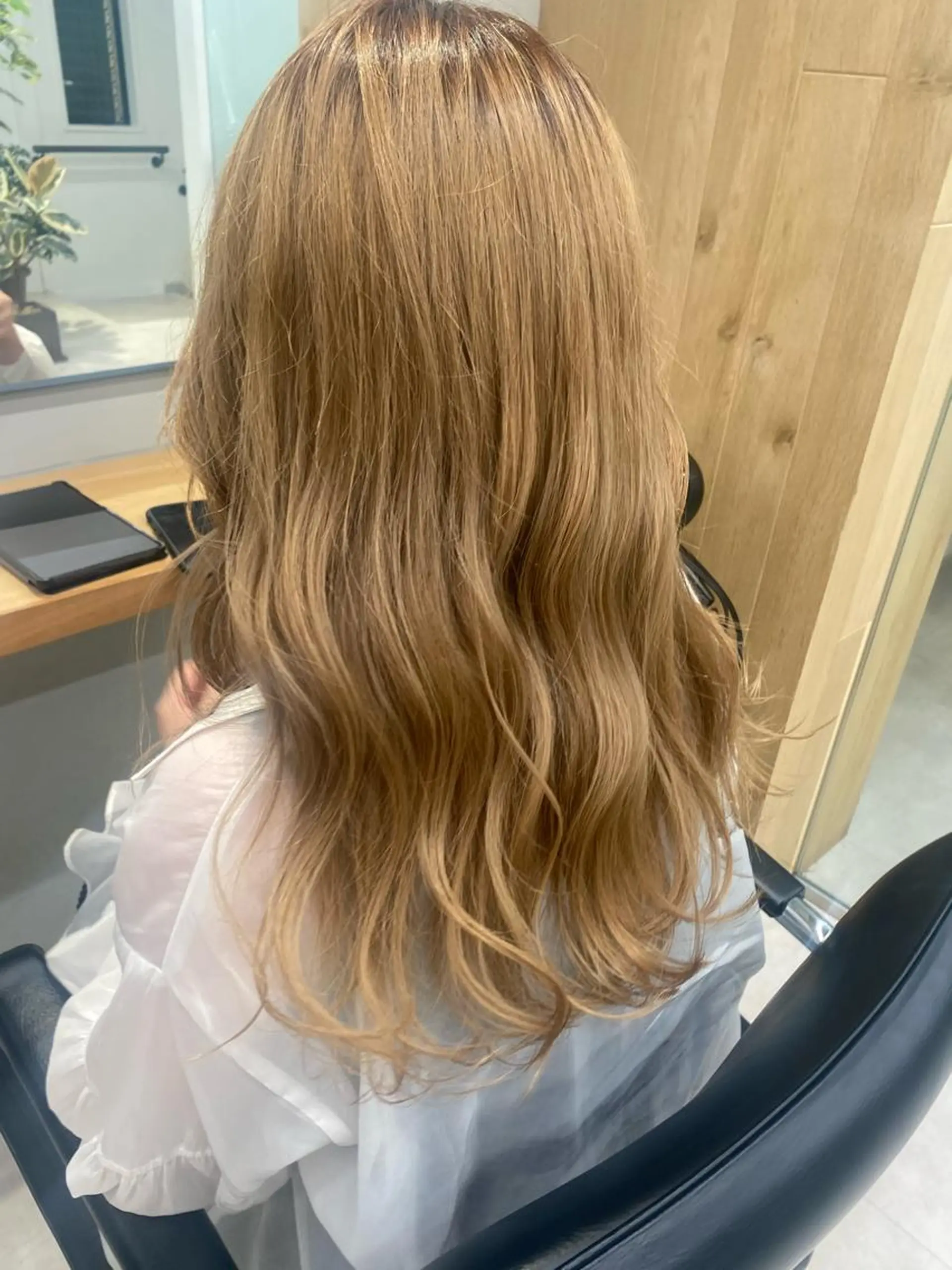 ロング カラー noa/ 渋谷のヘアスタイル