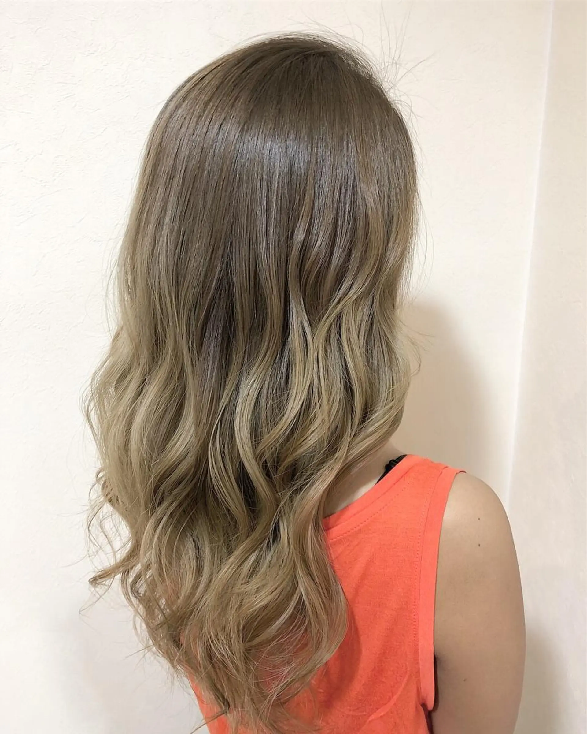 ロング ヤマグチ ヒカルのヘアスタイル