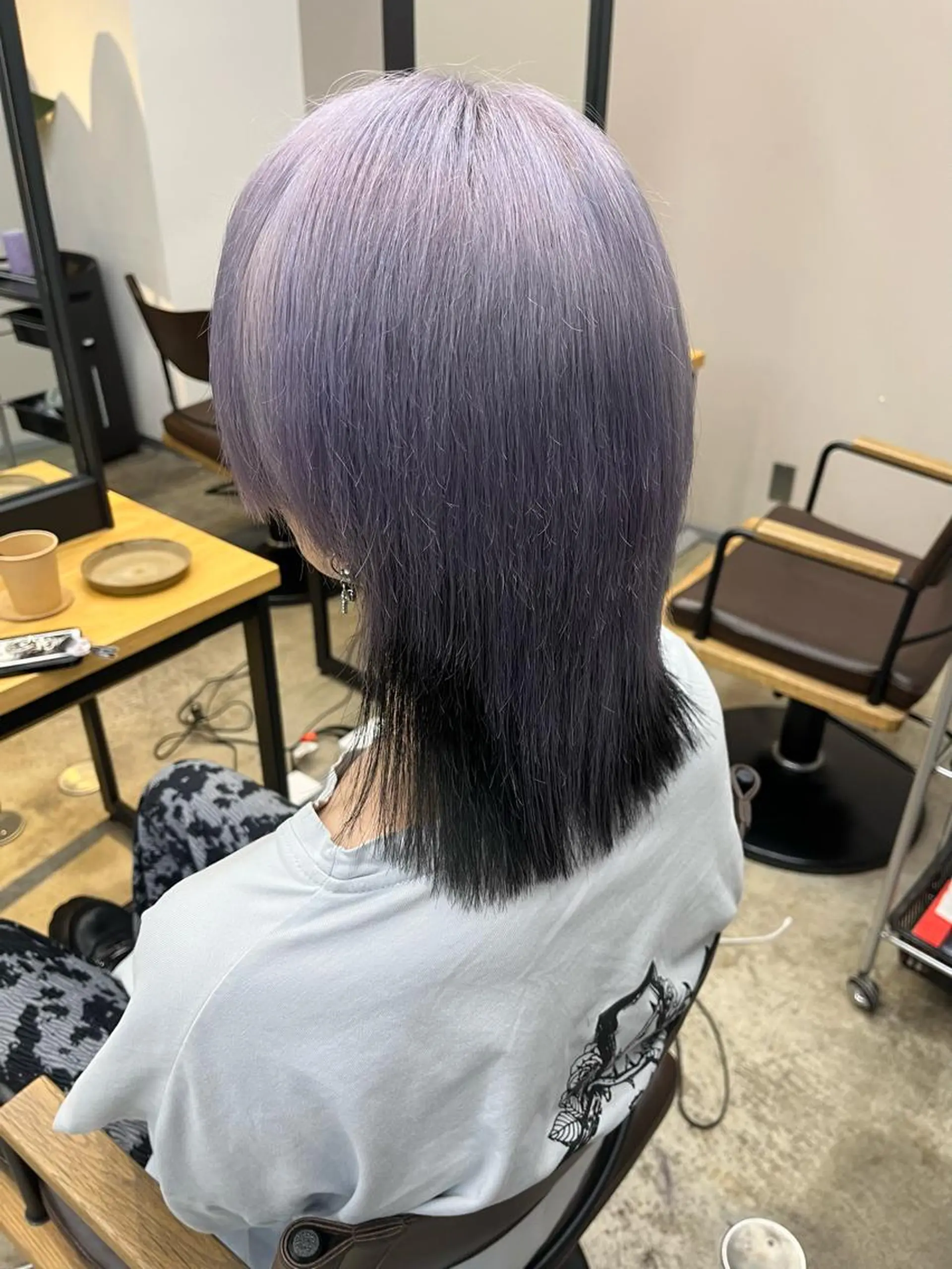 セミロング カラー ブリーチ ヘアカラー トリートメント 🩷ハイトーン透明感 レイヤー🩷ユリカのヘアスタイル