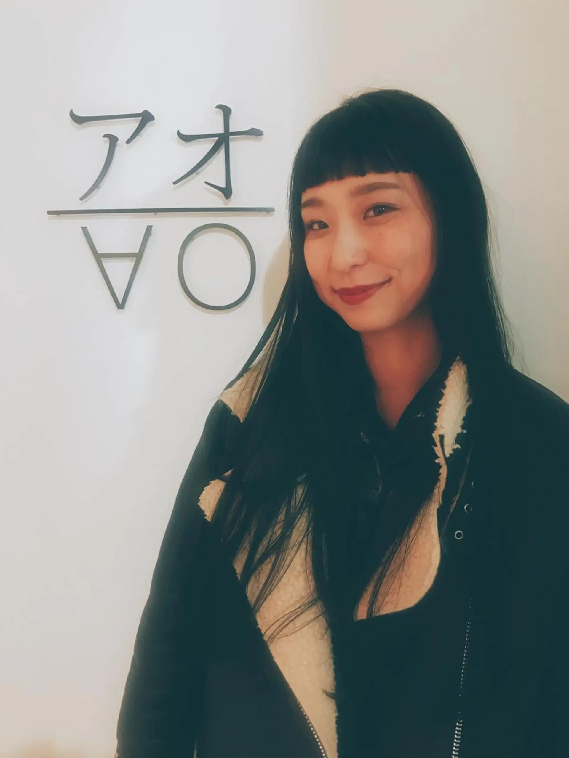 ロング pole/apartment所属・💓パーマ，💗 レイヤーカットのヘアスタイル