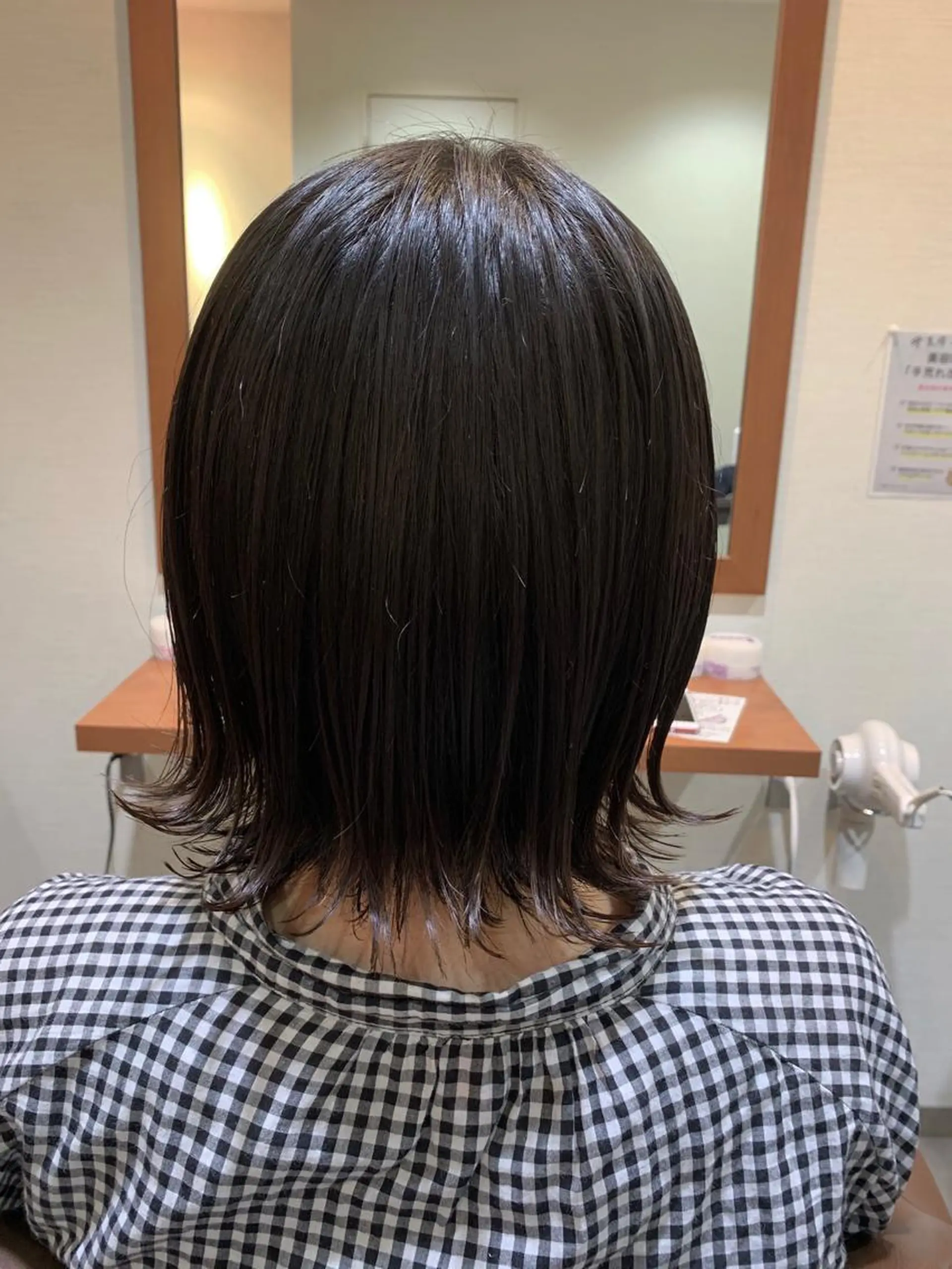 ショート カラー 蓮見  友里のヘアスタイル