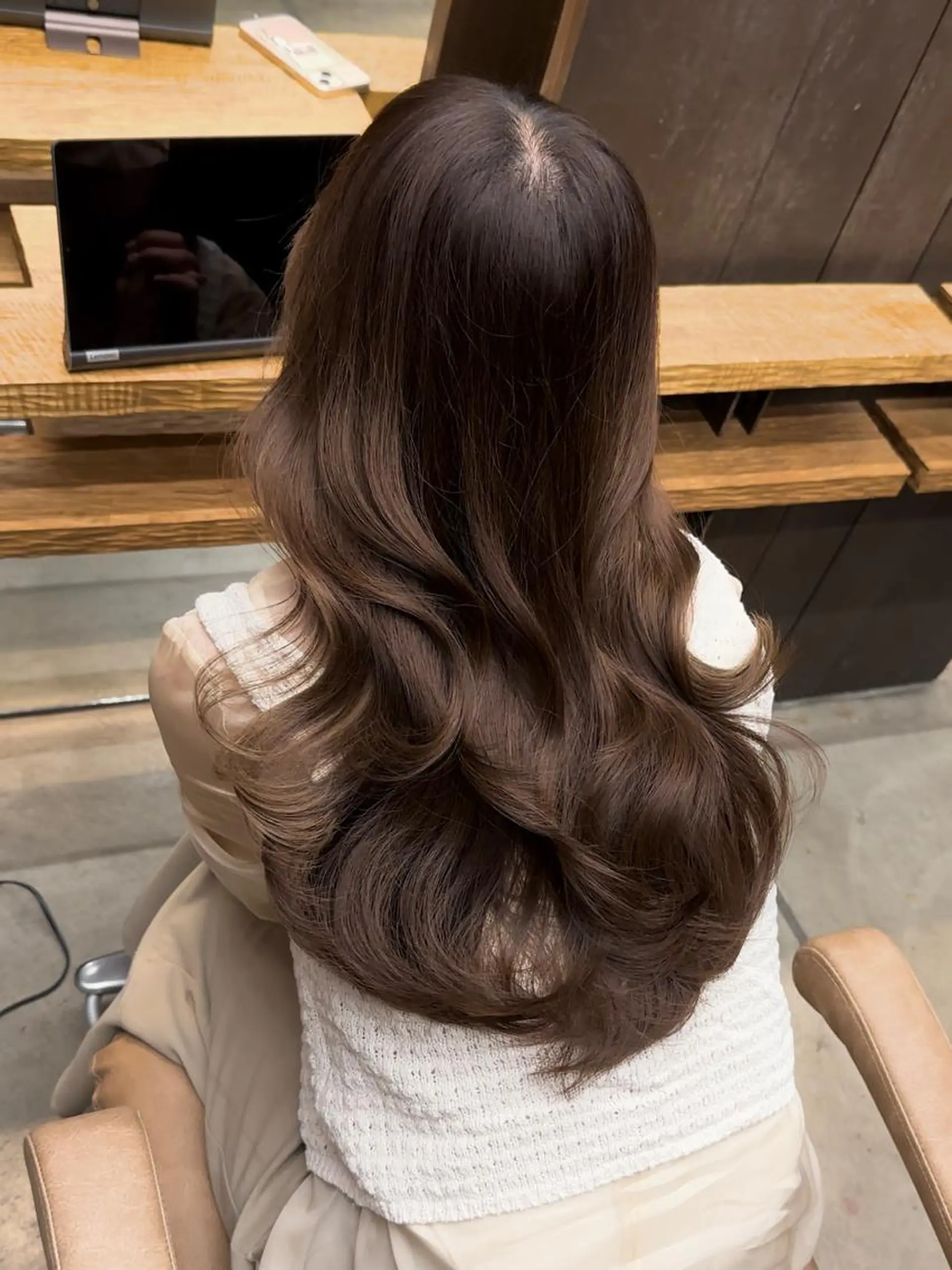 ロング くびれヘア 韓国風ヘア ヘアカラー トリートメント 韓国ヘア/レイヤー /大嶽佑馬のヘアスタイル