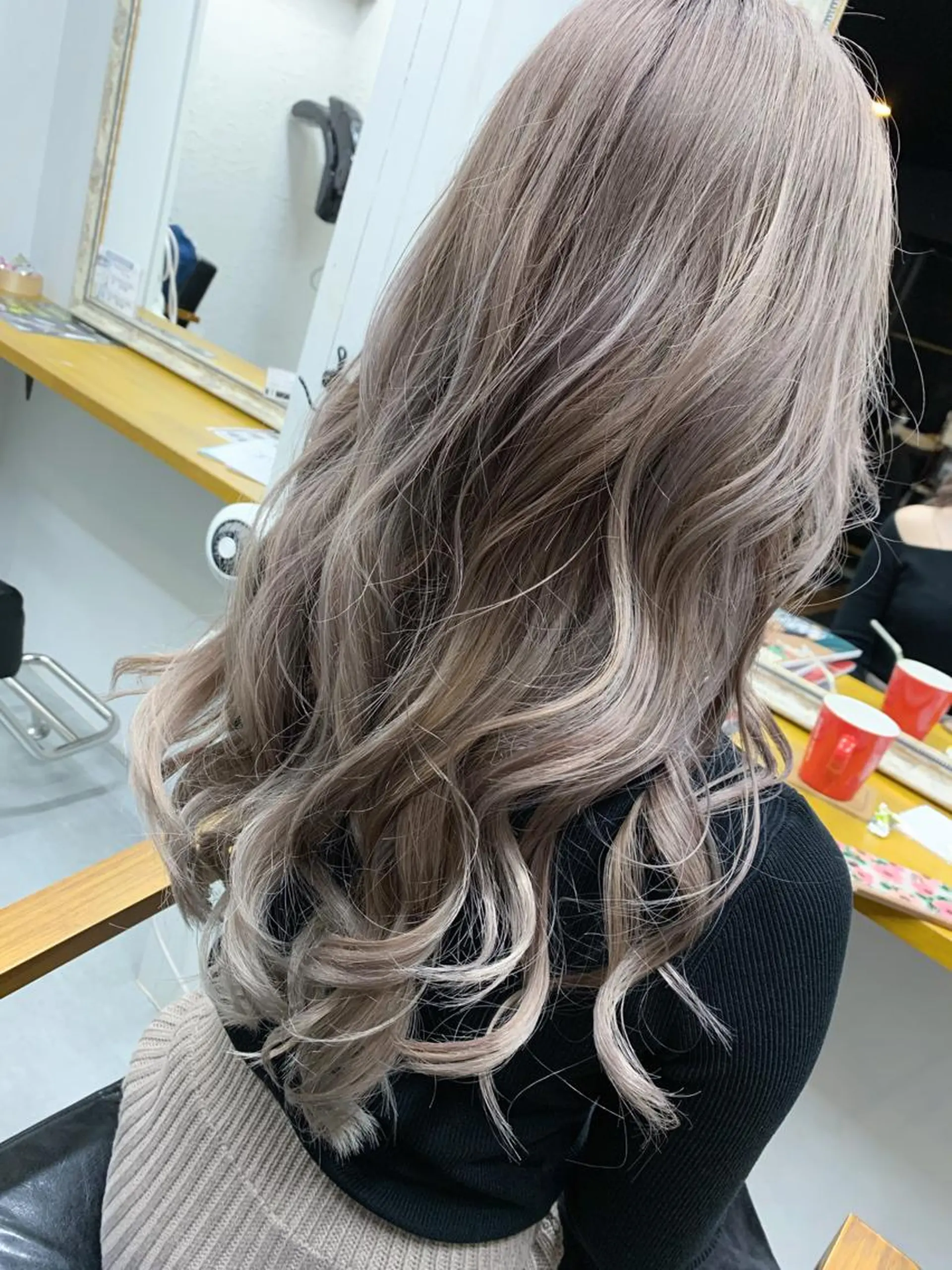 ロング 🥇近藤 恭輔🥇 Recharme新保のヘアスタイル