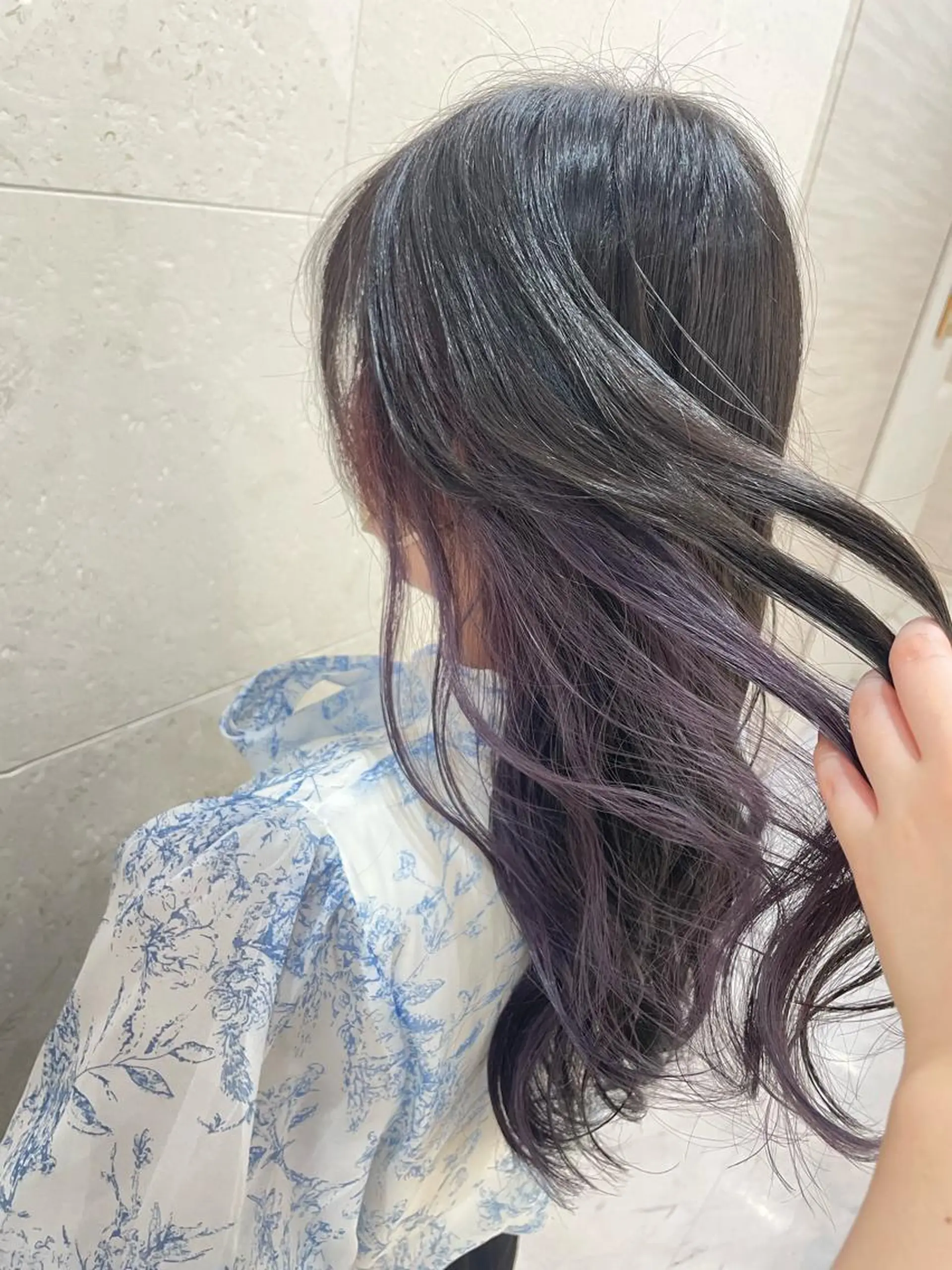 ロング 安田 柚月のヘアスタイル