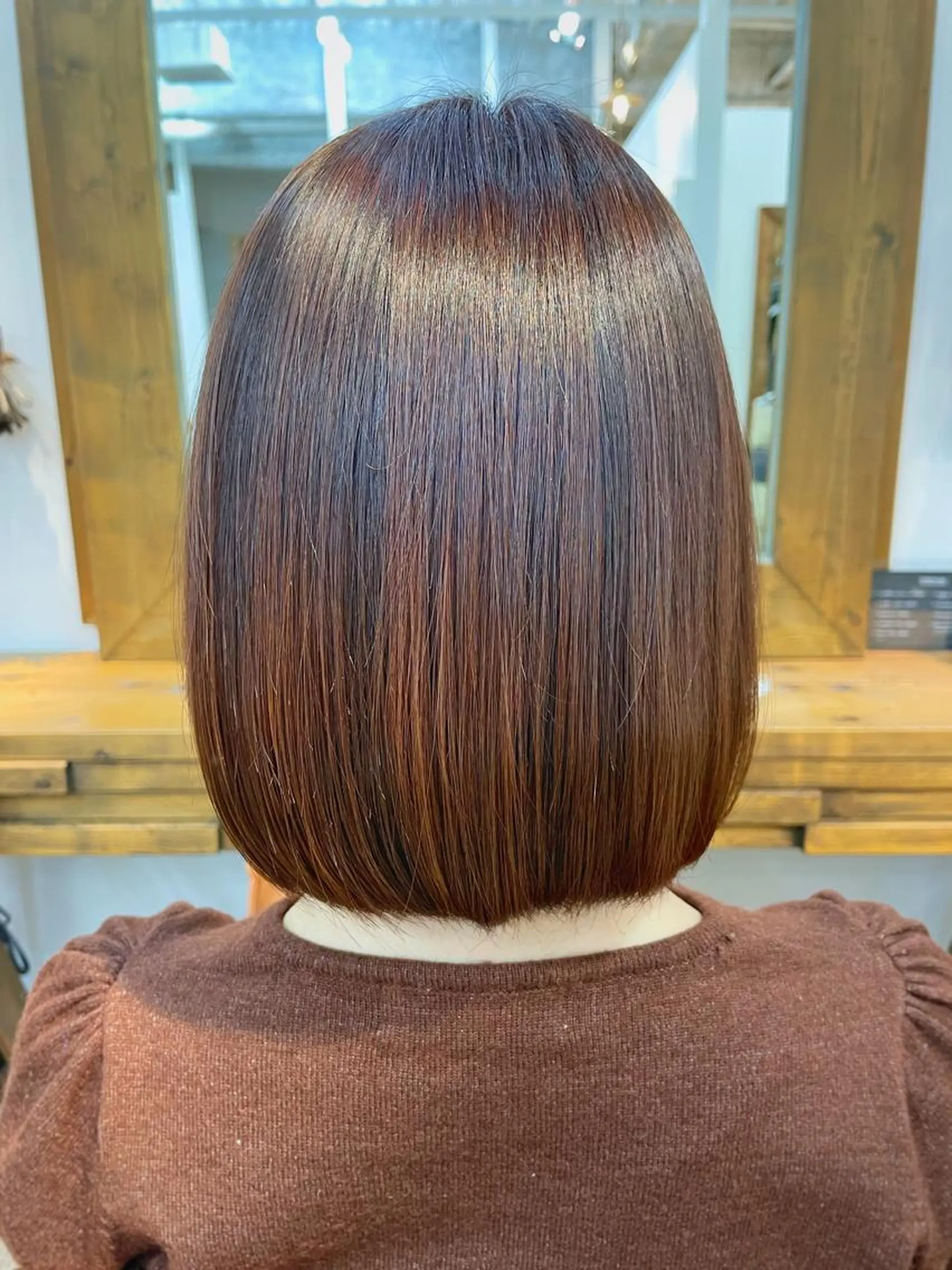 ショート レディースカット 川添佑斗のヘアスタイル