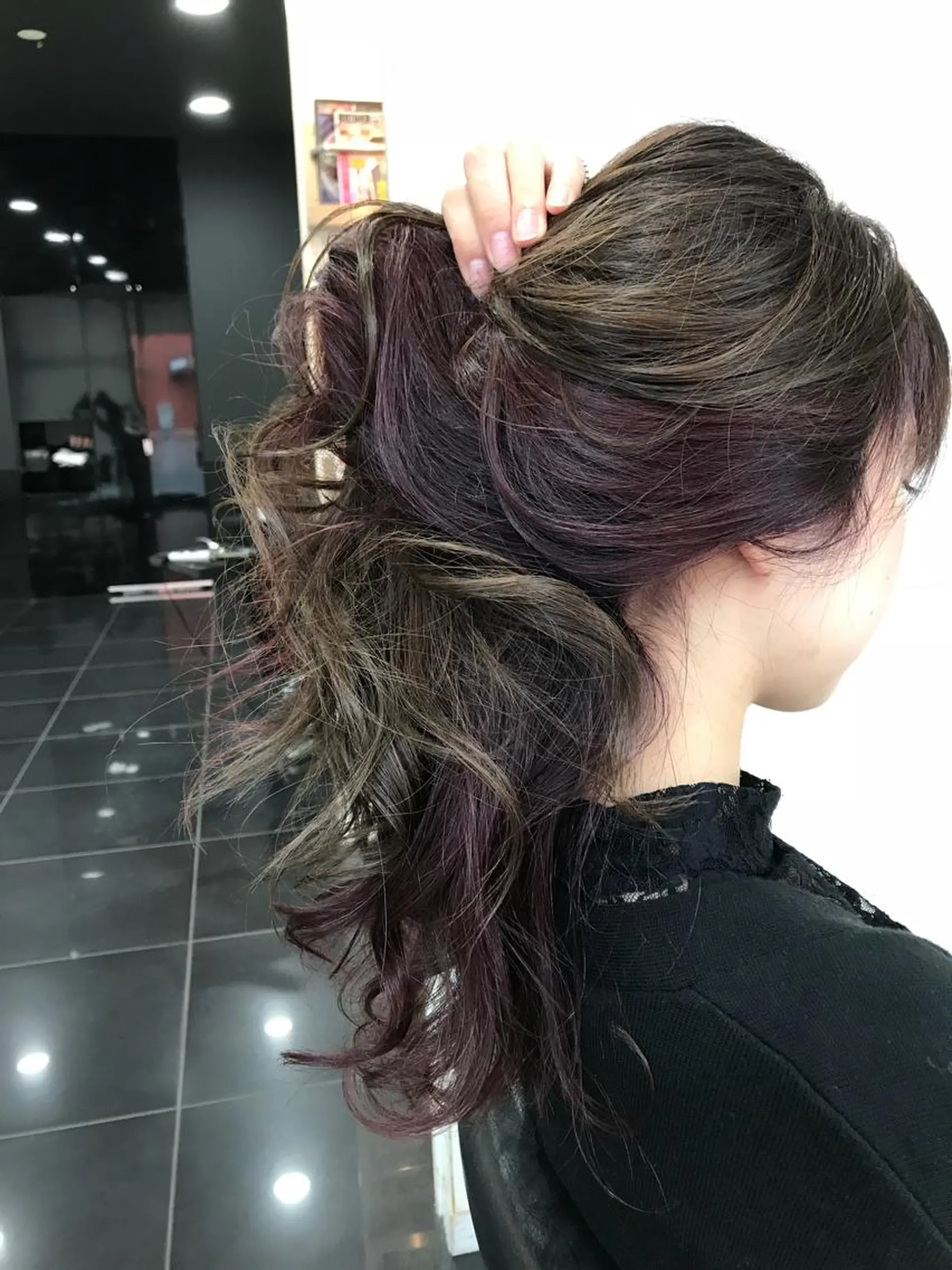 ロング カラー 関口 友行のヘアスタイル