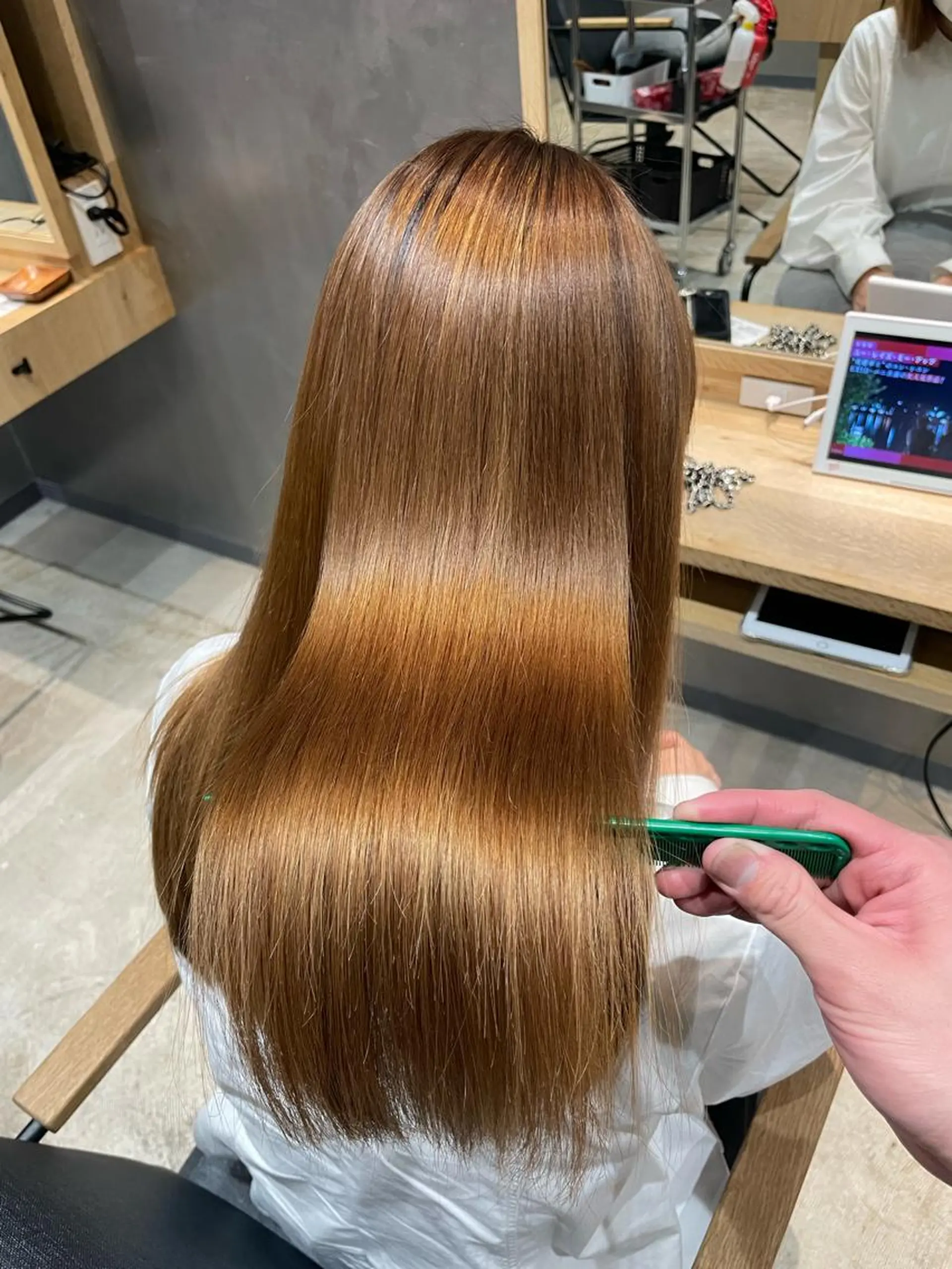 ロング 髪質改善 縮毛矯正 トリートメント 【お悩み解決のプロ】 ハヤシタクミのヘアスタイル