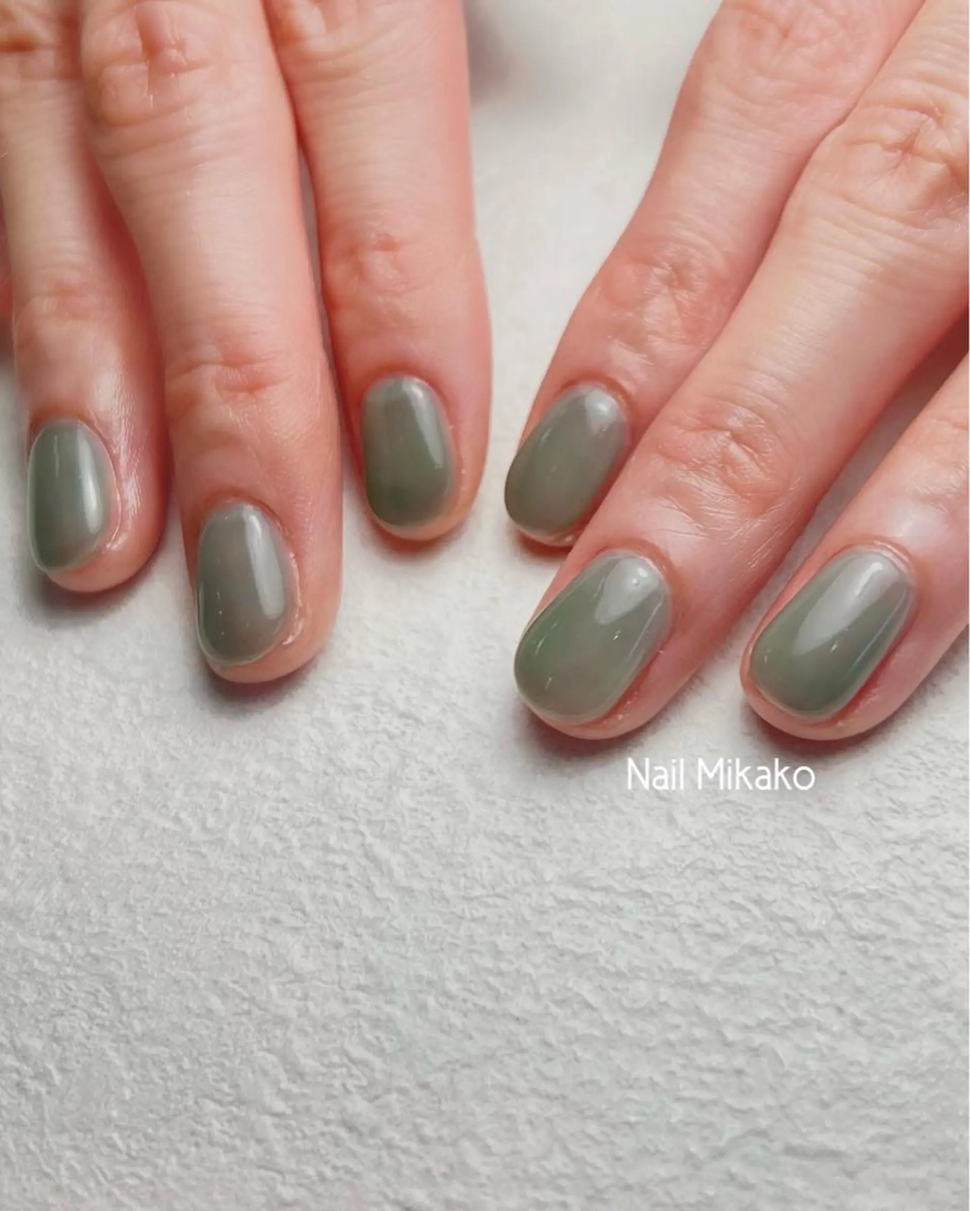 ネイル グリーン ワンカラーネイル シンプルネイル Nail Mikakoのネイルデザイン