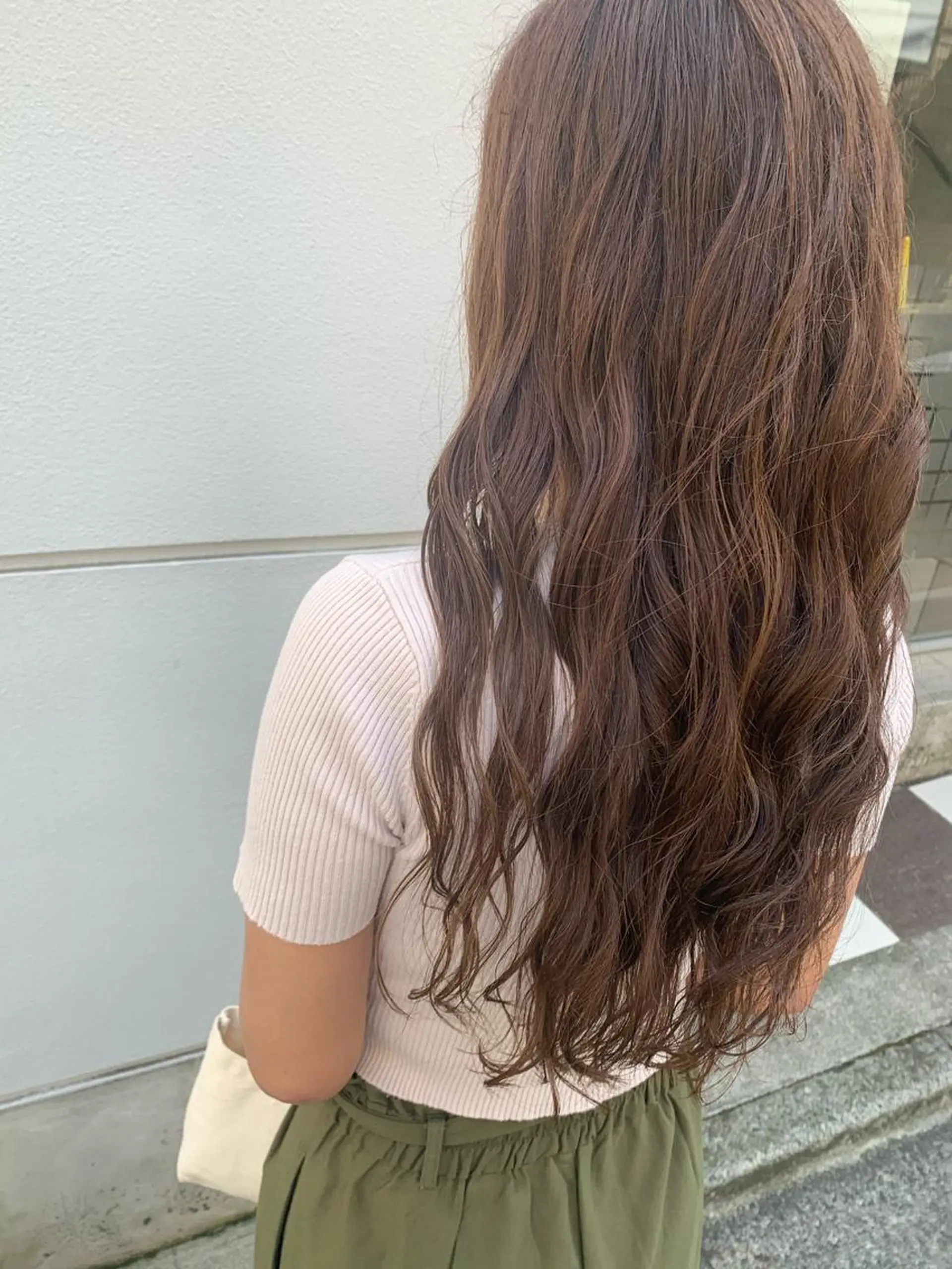 ロング カラー ヘアアレンジ SALOWIN藤沢店所属・サナ🌱 切りっぱなしボブのヘアスタイル