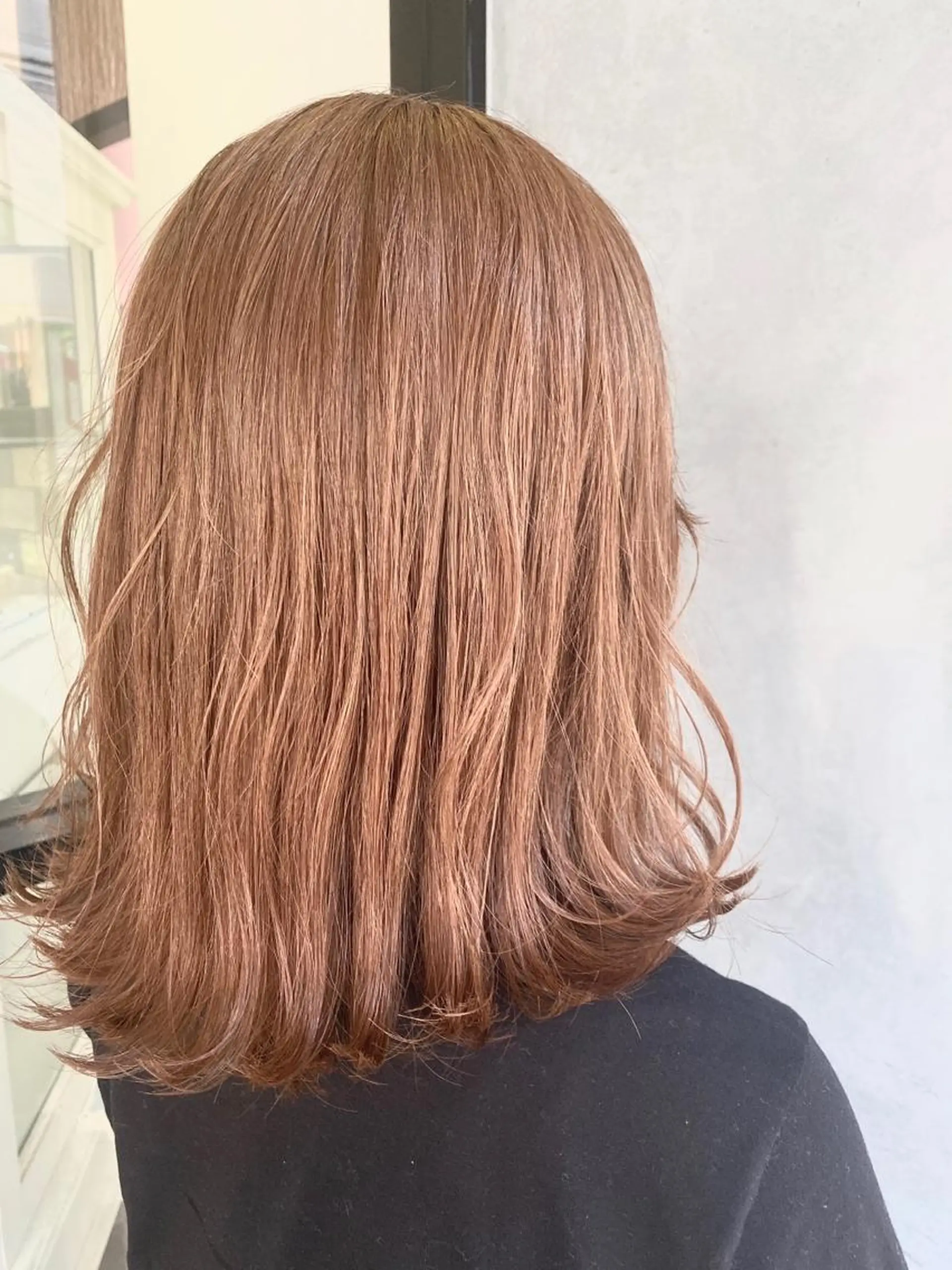 ミディアム カラー ベージュカラー ブリーチ ハイトーンカラー ブリーチなしカラー ✳︎SERA✳︎ 平日のみご案内のマツエク・マツパデザイン