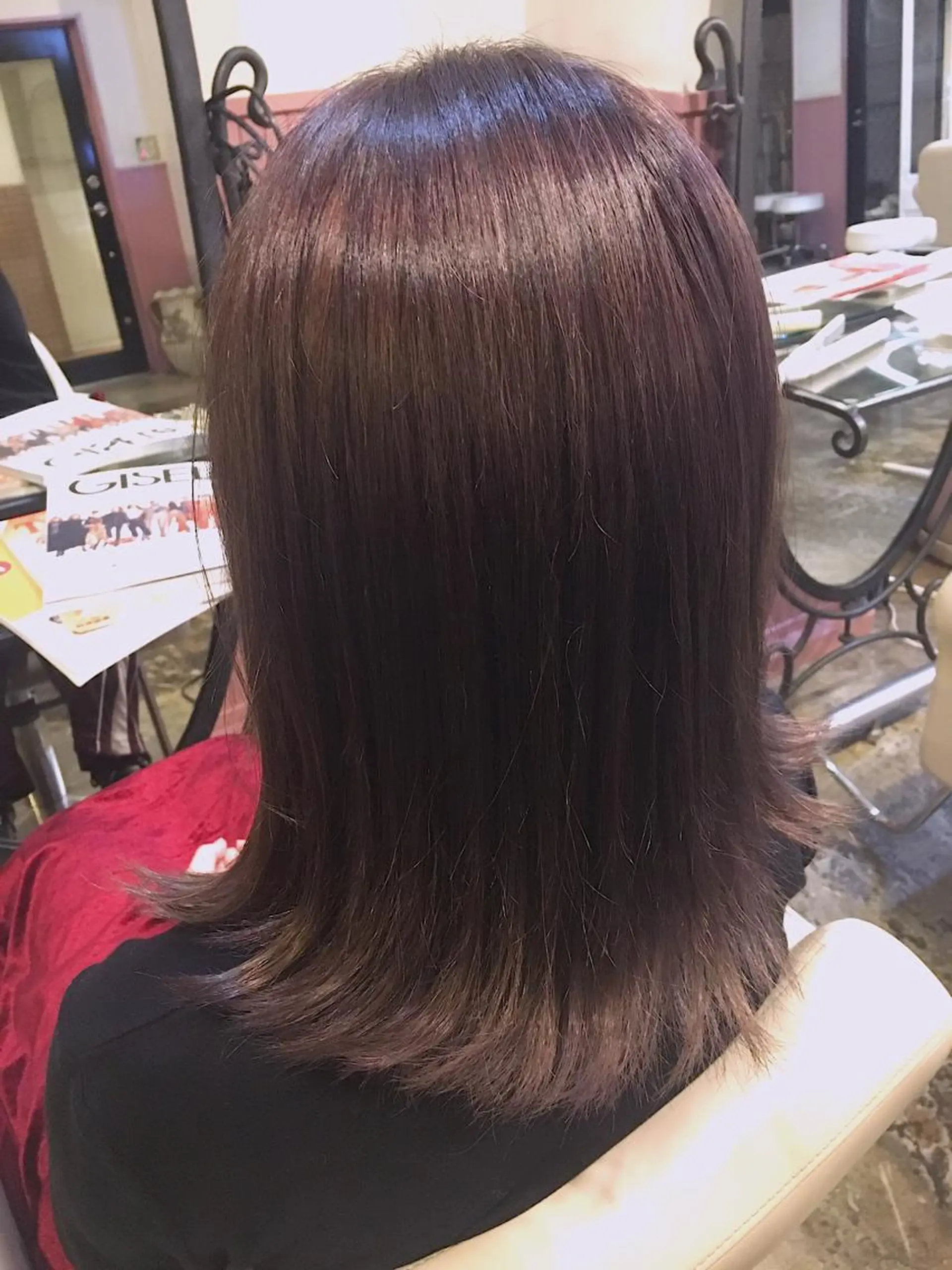 セミロング カラー ヘアアレンジ イルミナカラー ヘアカラー トリートメント ヘアセット 表参道Lise おおいしおりのヘアスタイル
