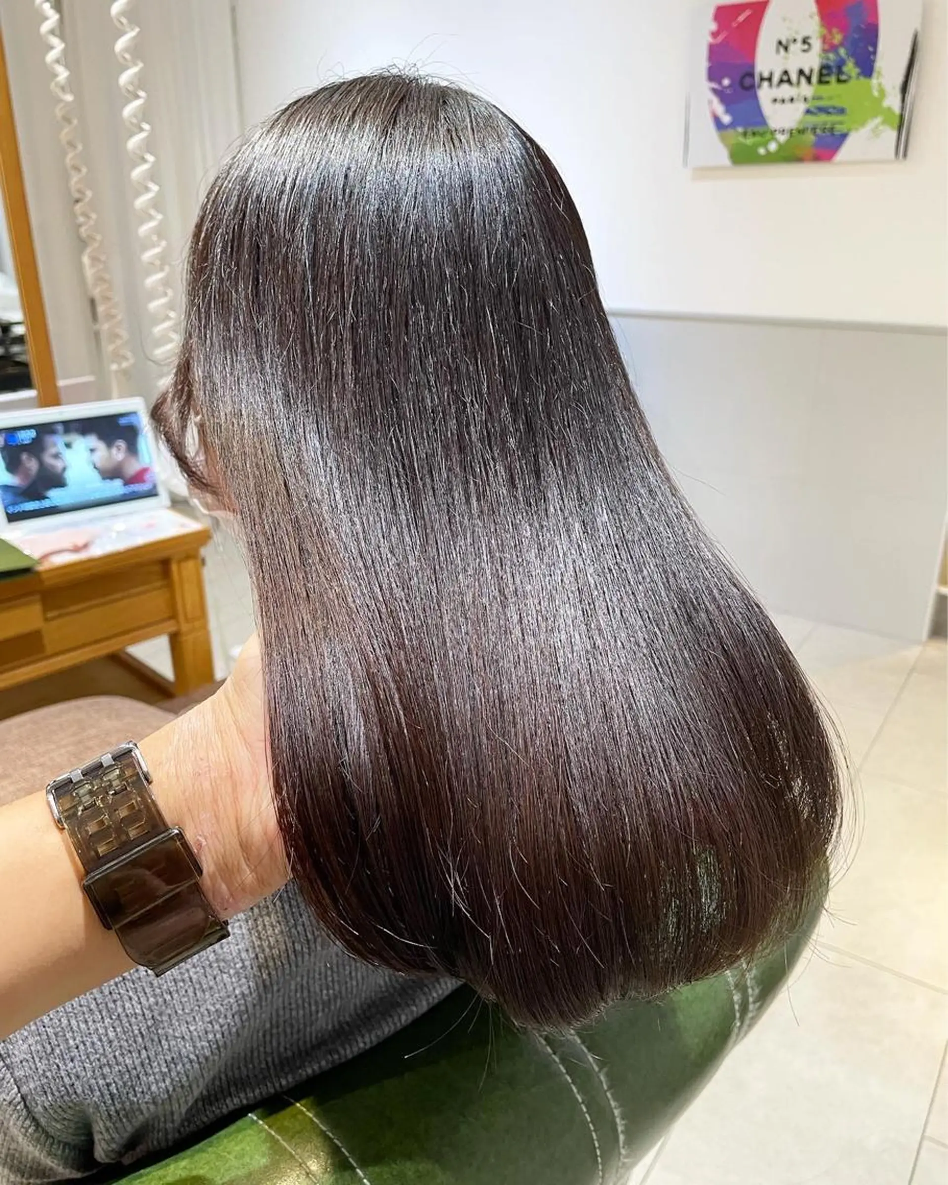 ミディアム カラー アクアカラー 髪質改善 トリートメント カット ヘアカラー トリートメント ヘッドスパ 過去一の柔髪ヘア 🌿einshairのヘアスタイル