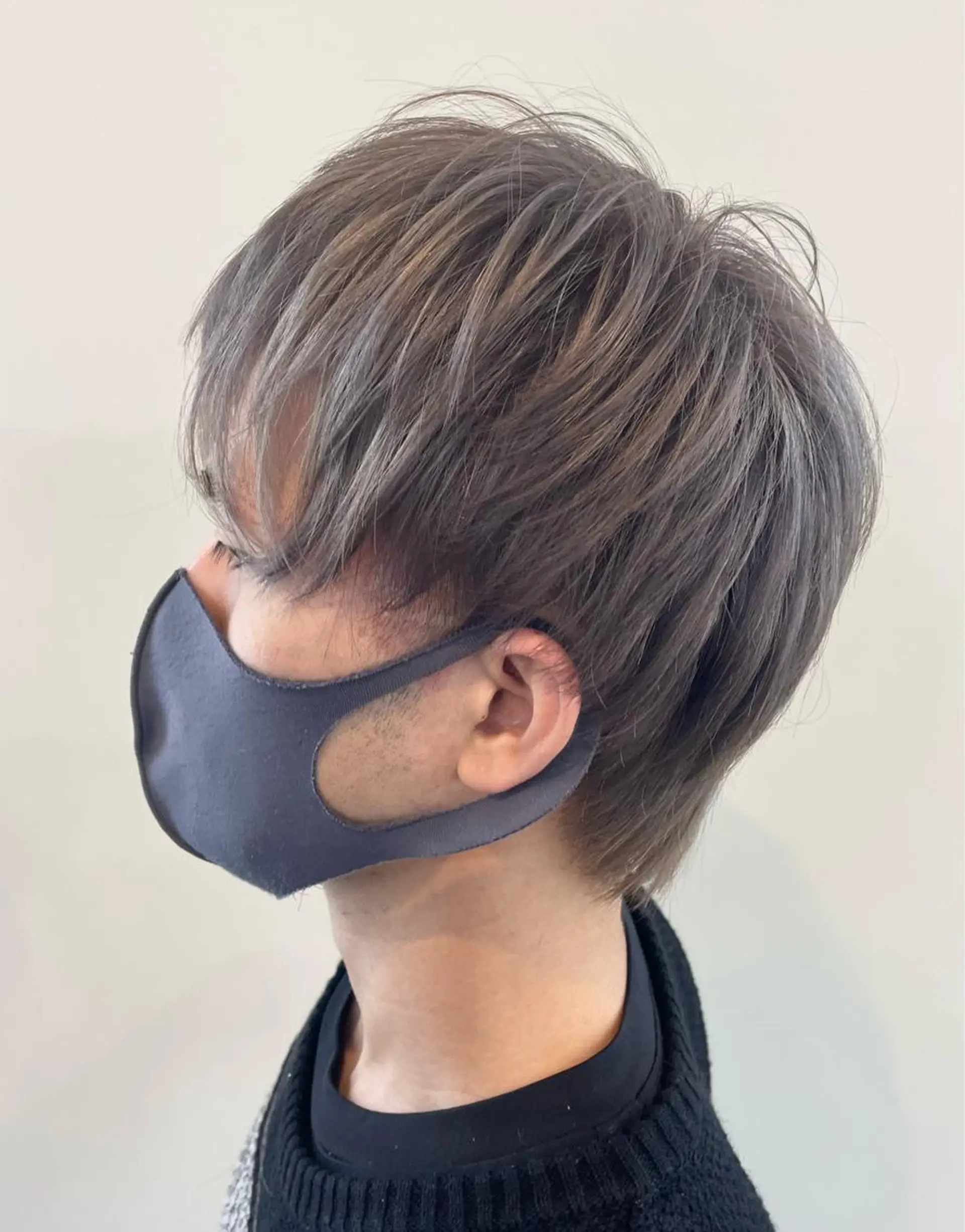 ショート カラー メンズ メンズブリーチ ブリーチ グレージュ カット ヘアカラー FLAGS YAMATOのヘアスタイル