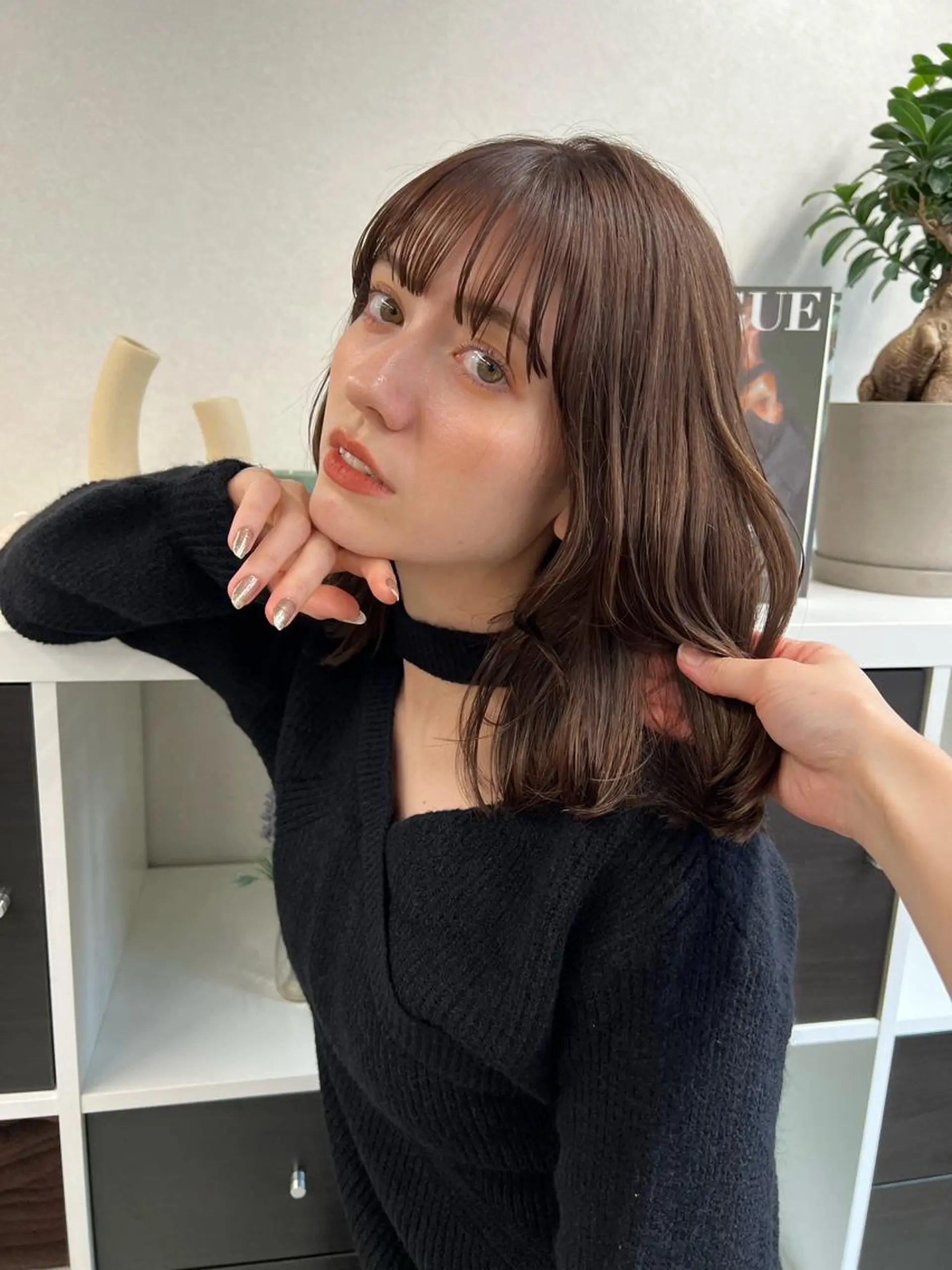 ミディアム カラー ケアカラー 透明感カラー ダブルカラー グレージュ ✨️今だけ無料✨️ 鶴田みなみのヘアスタイル