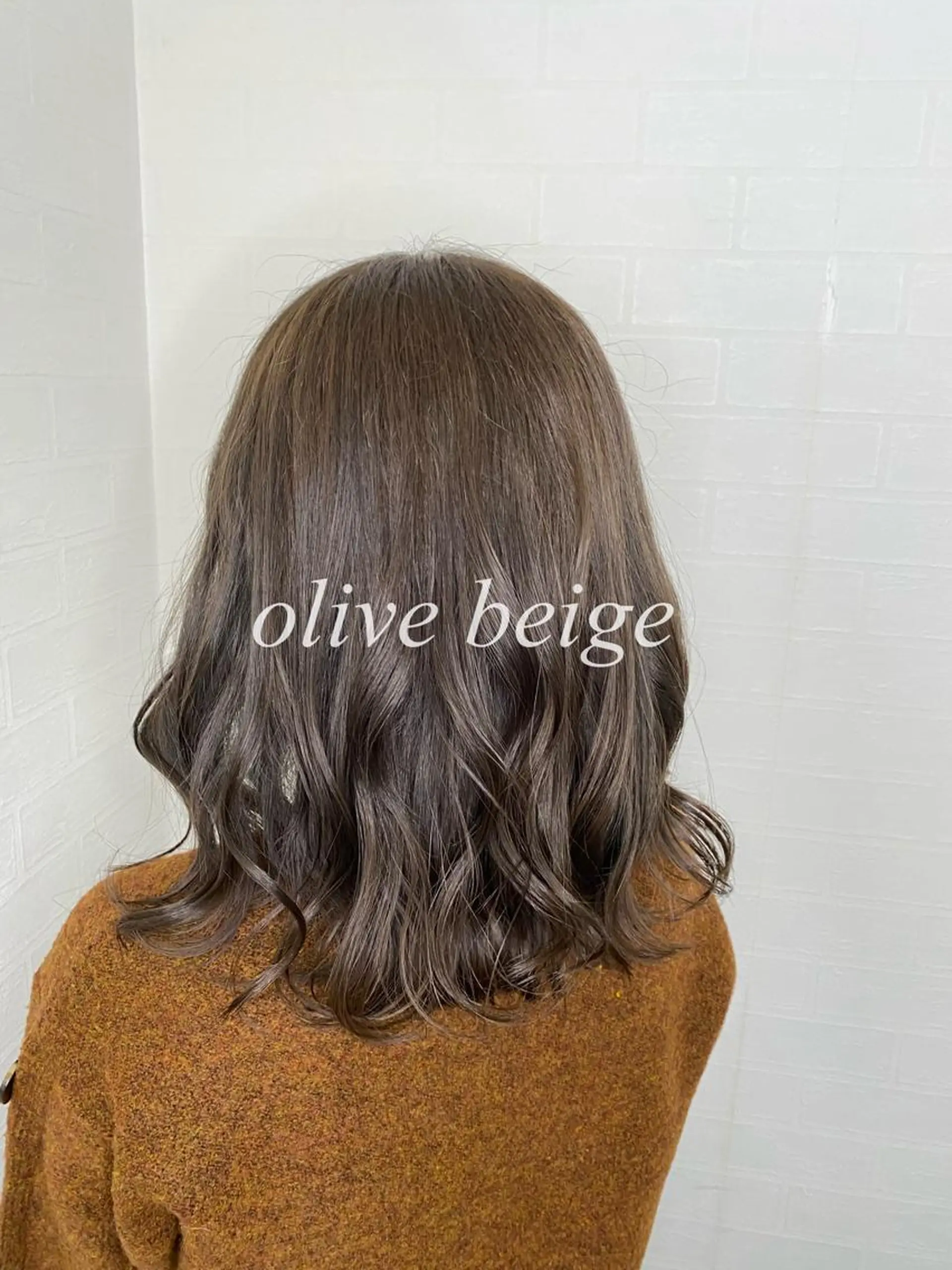 ミディアム カラー ブリーチカラー特化 U-topia小島のヘアスタイル