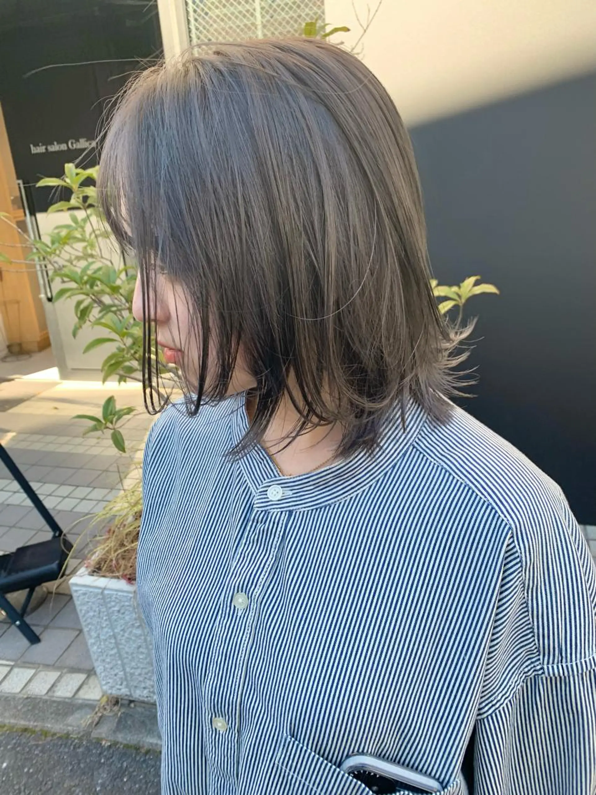 ミディアム カラー グレージュ オリーブグレージュ オリーブグレー チバ タクミのヘアスタイル