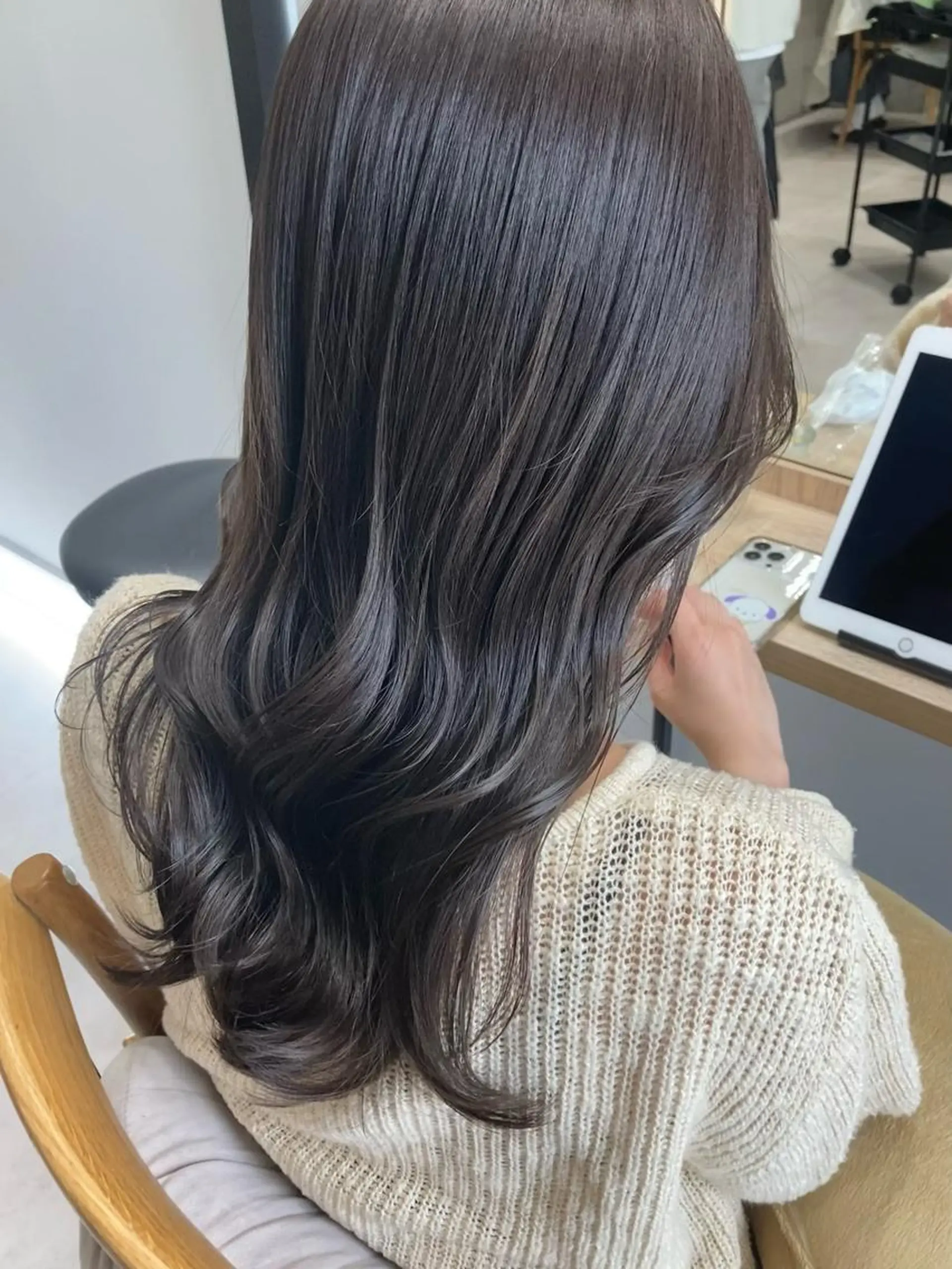 セミロング カット ヘアカラー トリートメント ✨色持ちの良い艶 カラー✨蟹江真世のヘアスタイル