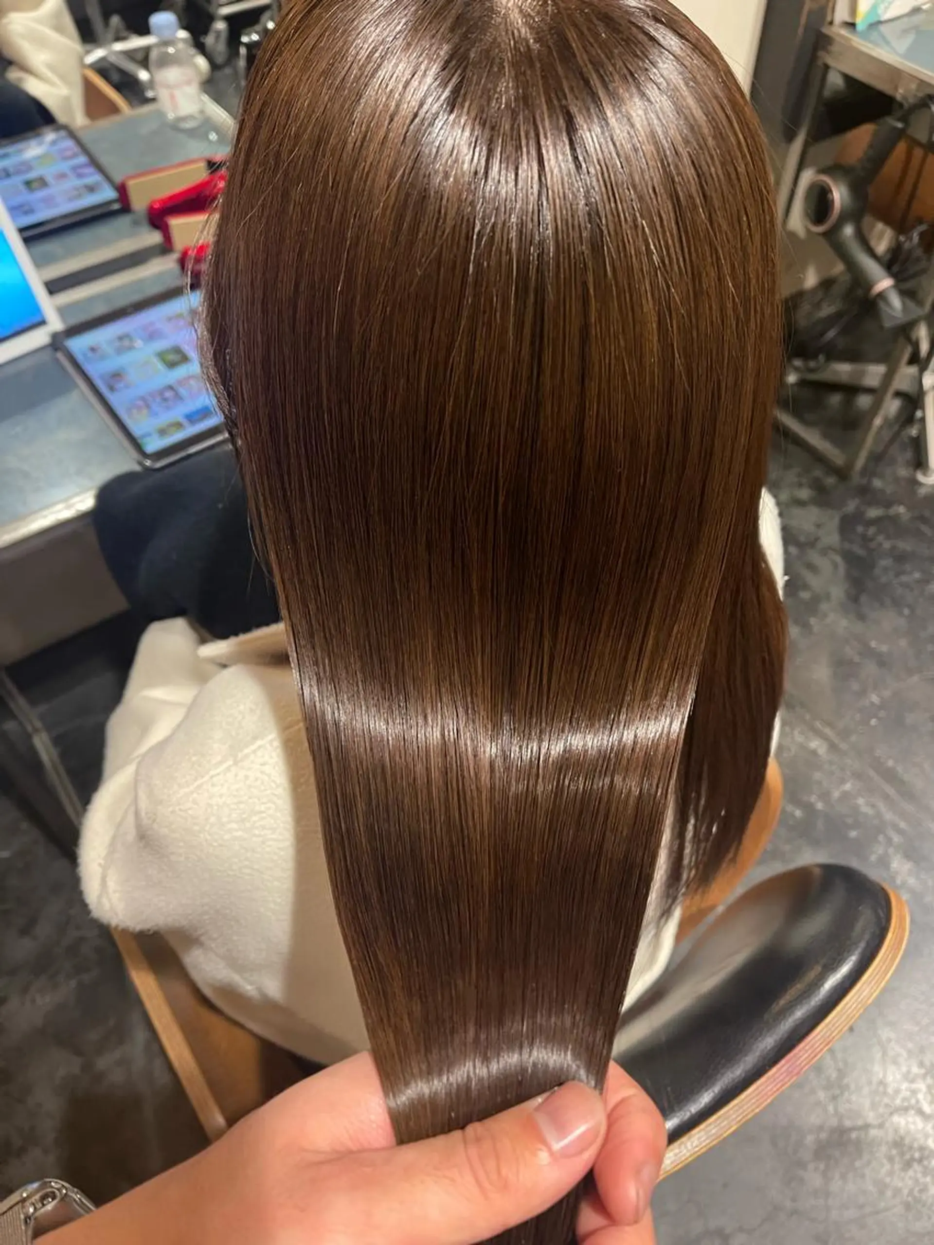 ロング カラー 泉 堅也のヘアスタイル