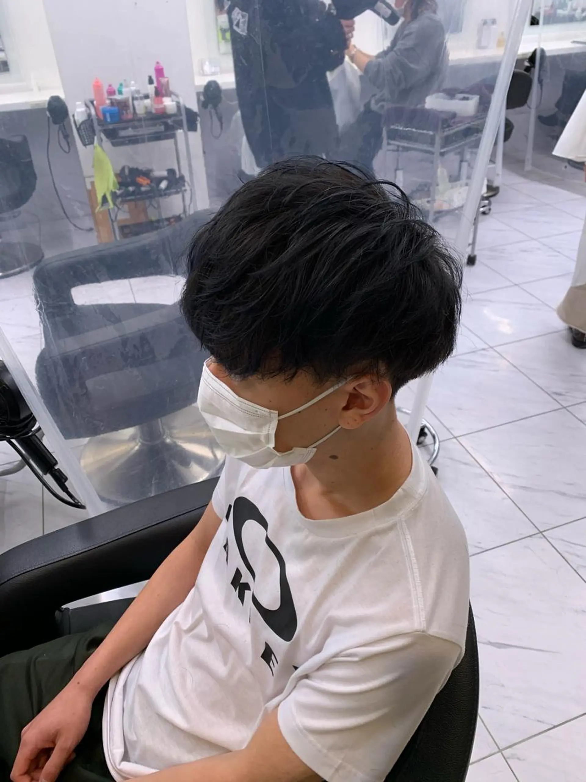 ショート カラー パーマ メンズ メンズパーマ特化 TAIGAのヘアスタイル