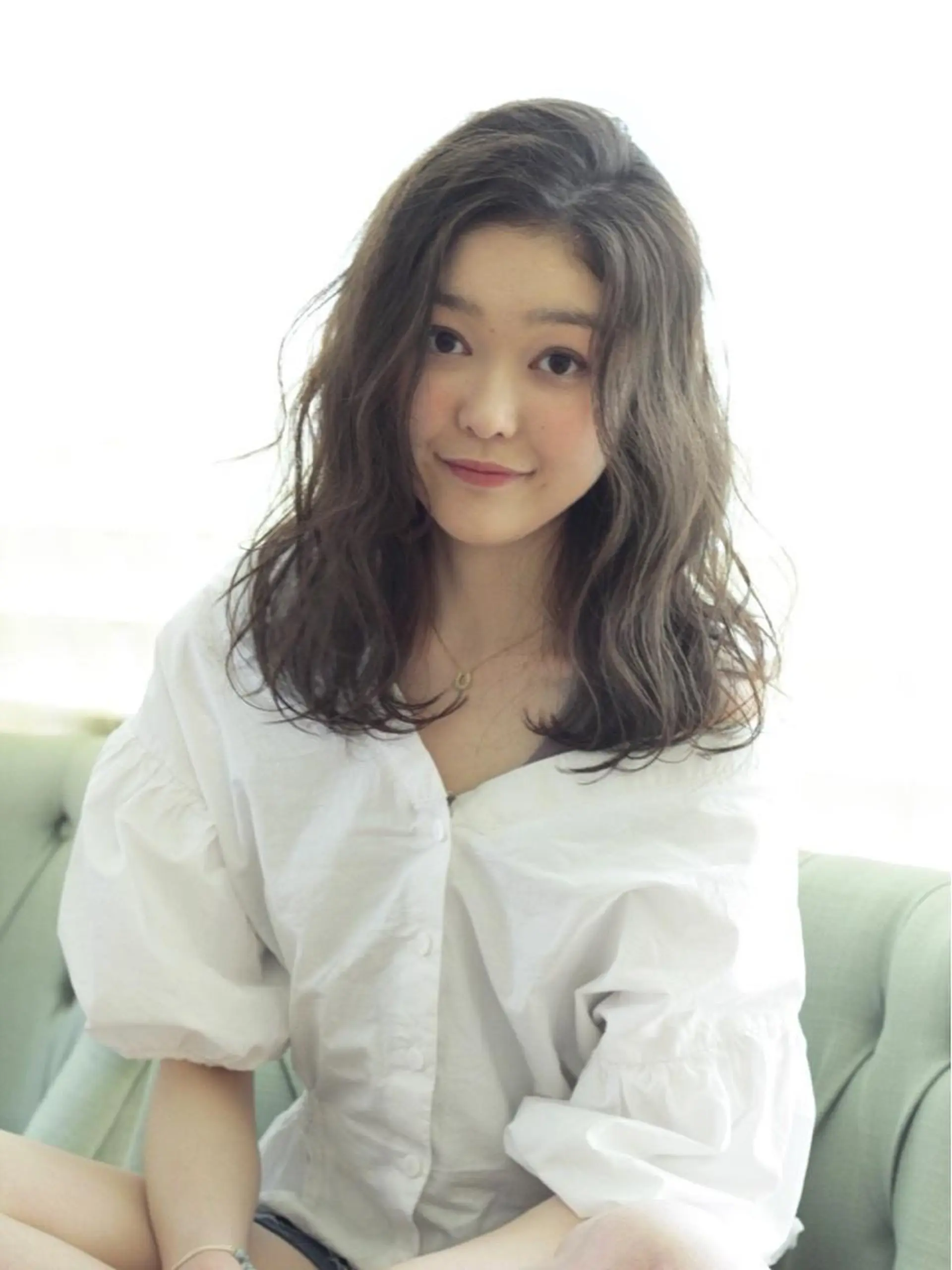 セミロング カラー パーマ ぱつっとボブ/ 小野あかねのヘアスタイル