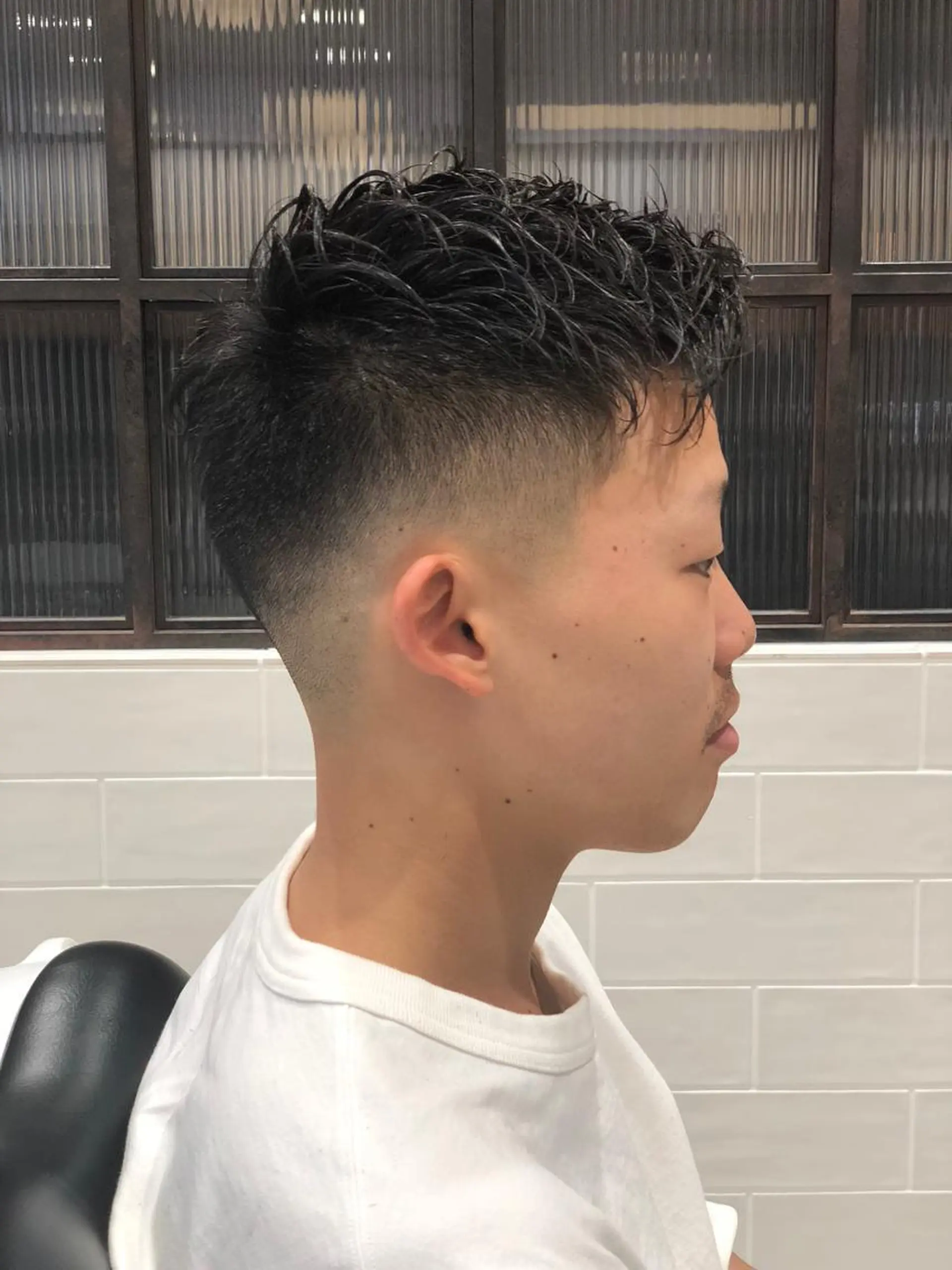ショート パーマ メンズ THE AWESUM所属・カット無料/髪質改善 髪質根本改善/艶髪のヘアスタイル