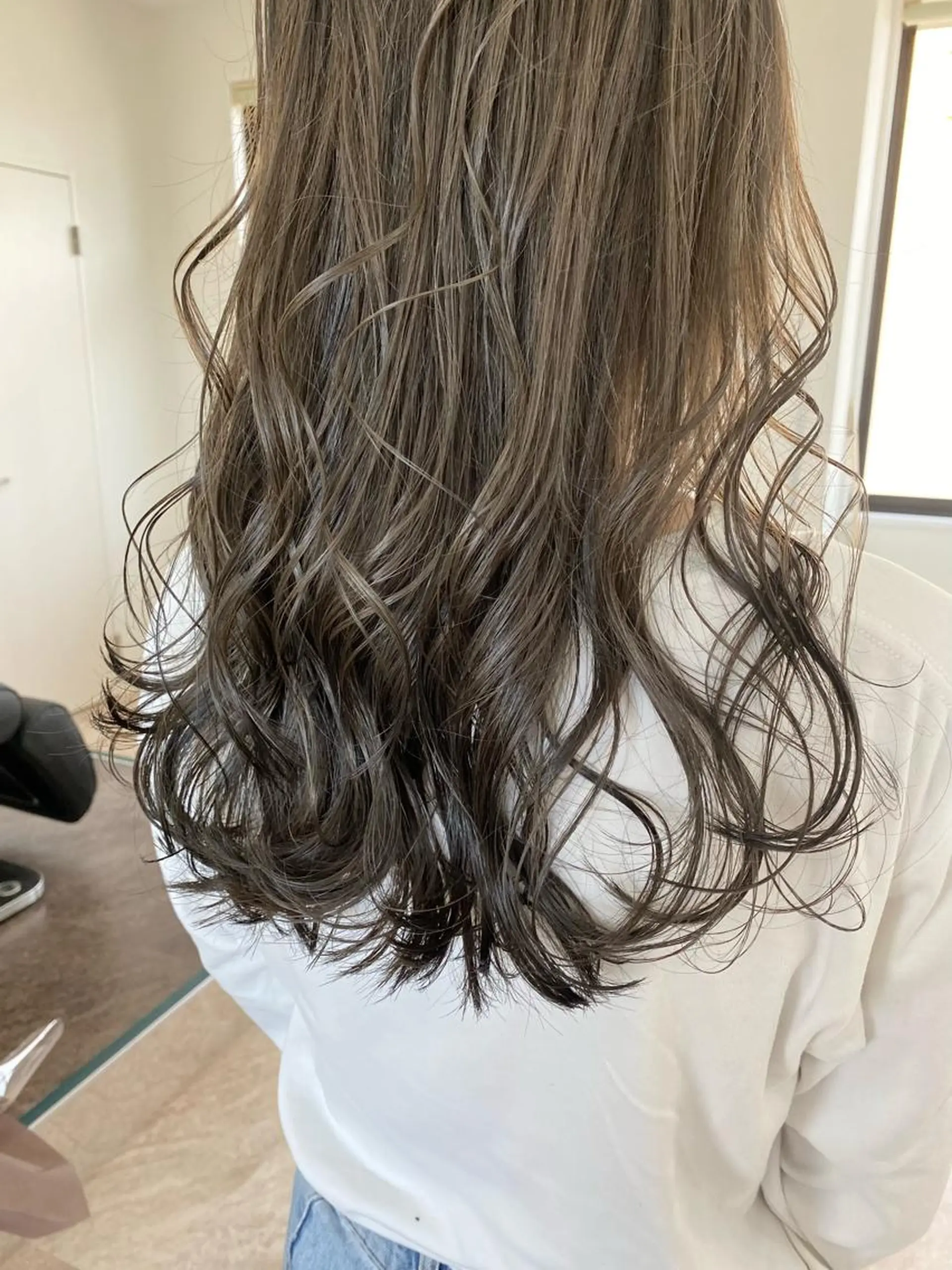 ロング カラー ヘアアレンジ ひなの .のその他イメージ