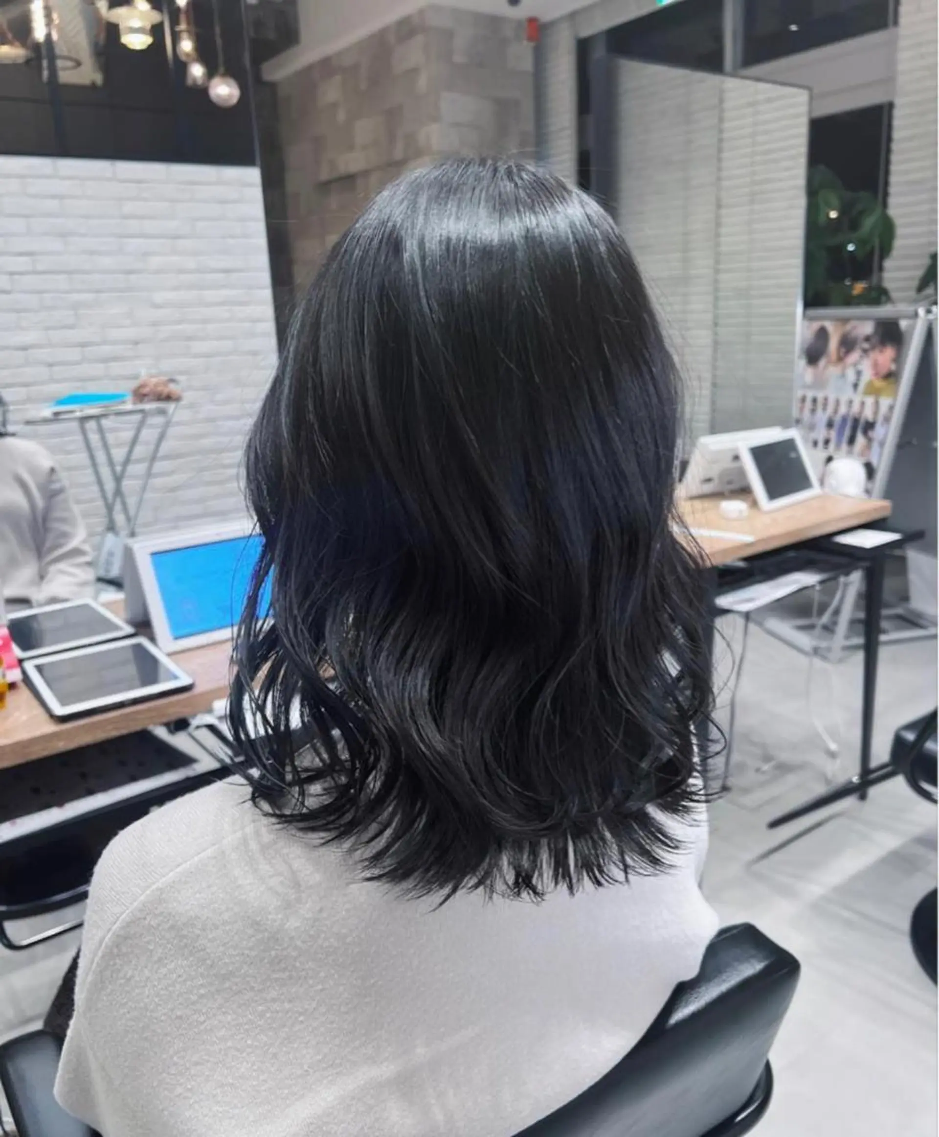 セミロング カラー 🔥メンズ特化型🔥 SHOのヘアスタイル