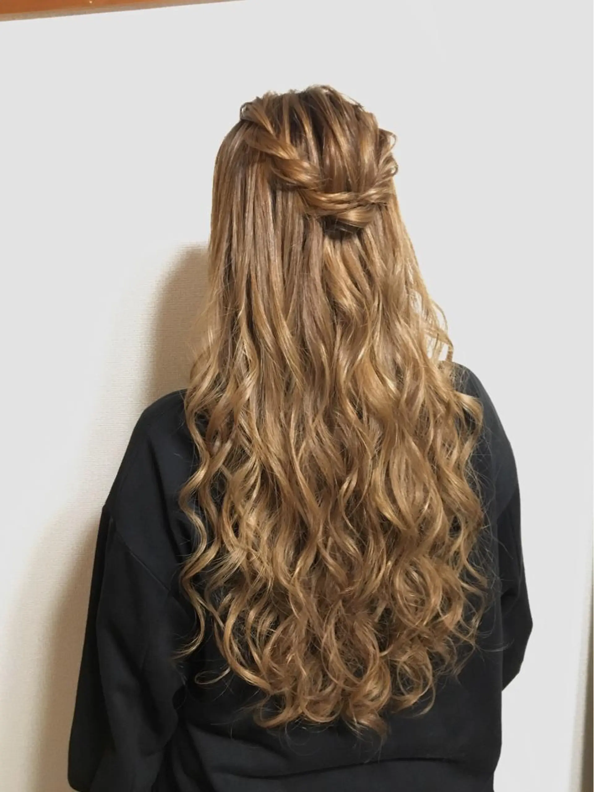 ロング ヘアアレンジ ハーフアップ ロング ヘアセット KANA カナのマツエク・マツパデザイン
