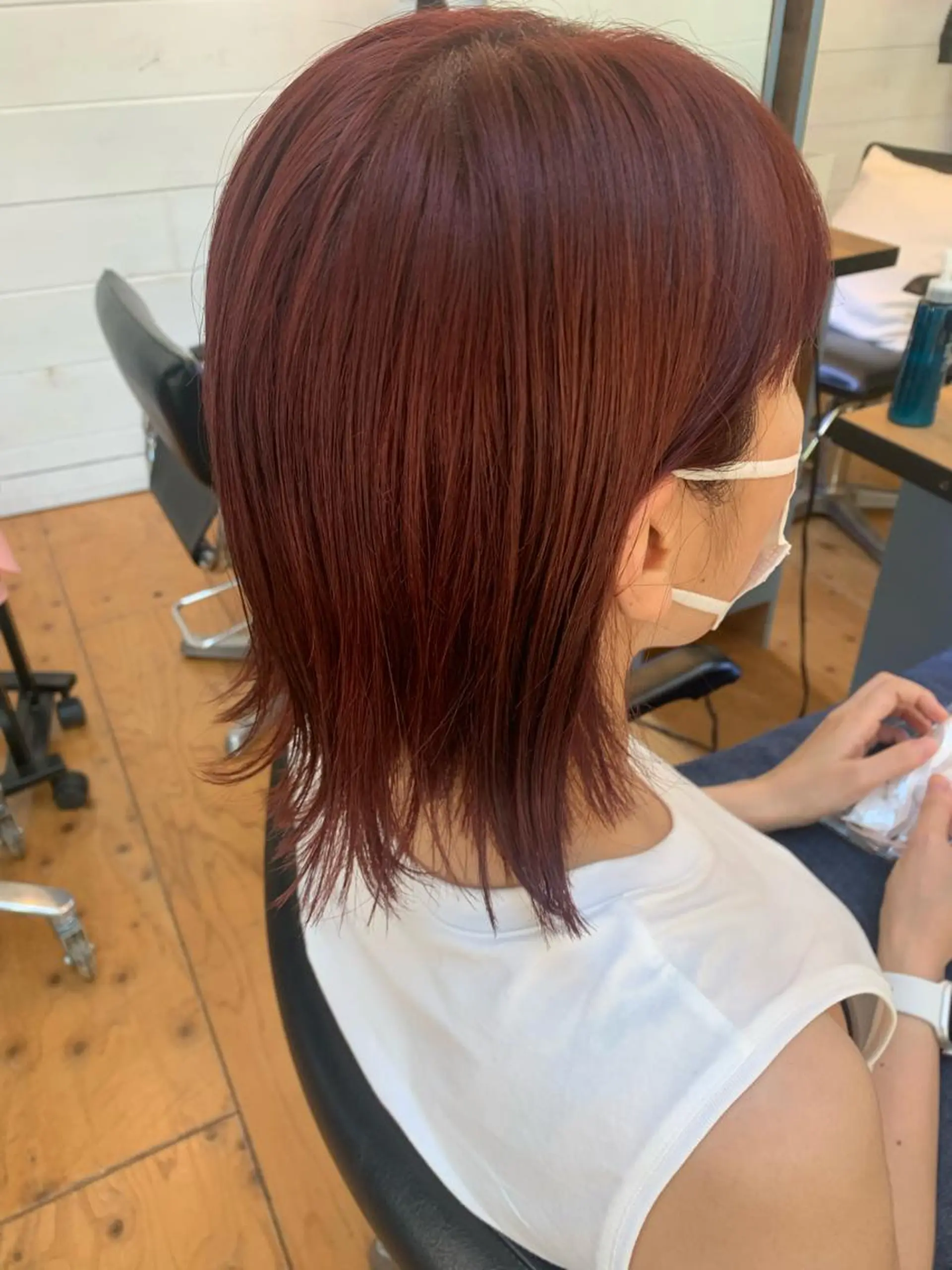 ミディアム Lagom なかだのヘアスタイル