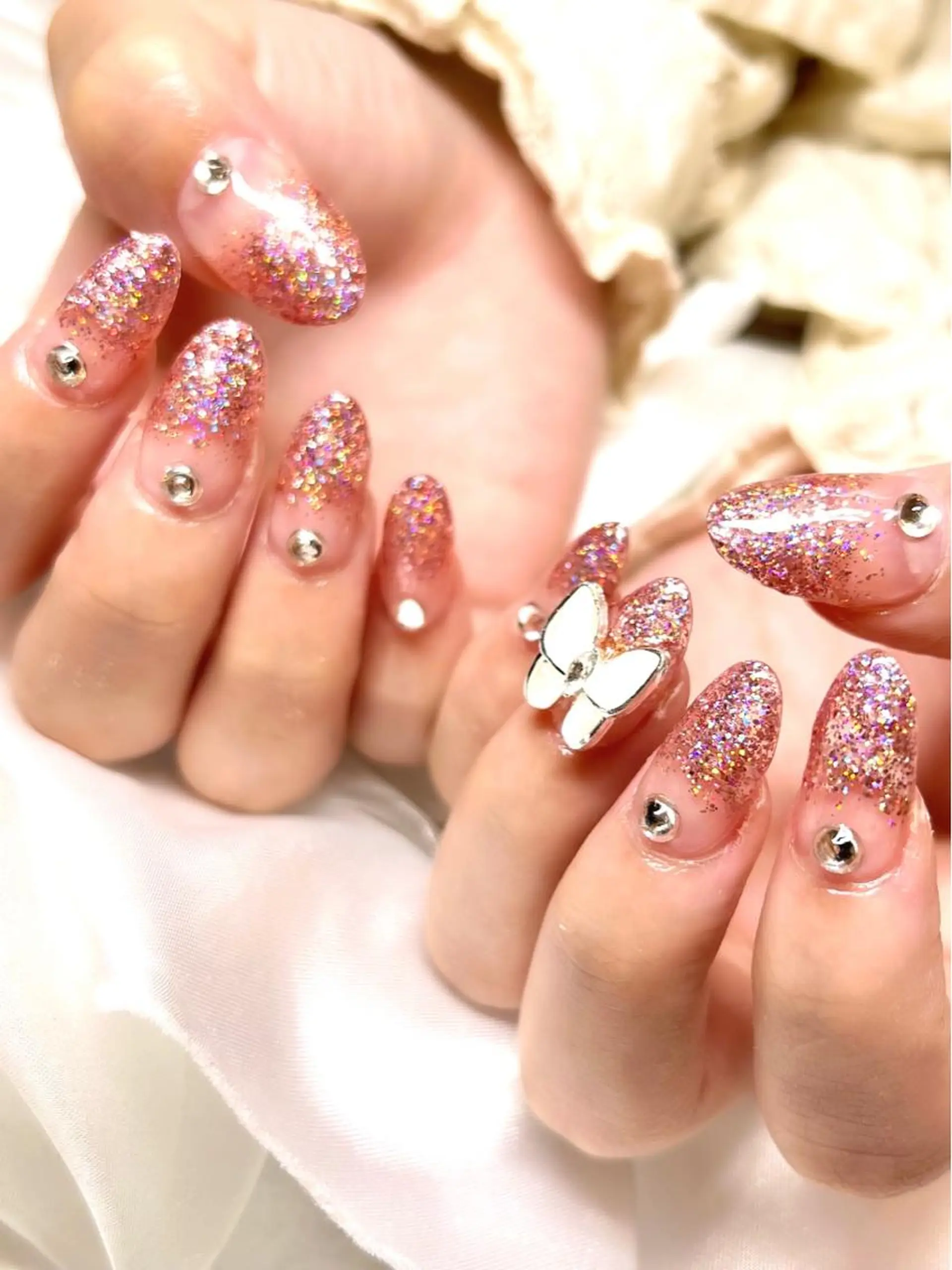 ネイル ハンドネイル clover nailのネイルデザイン