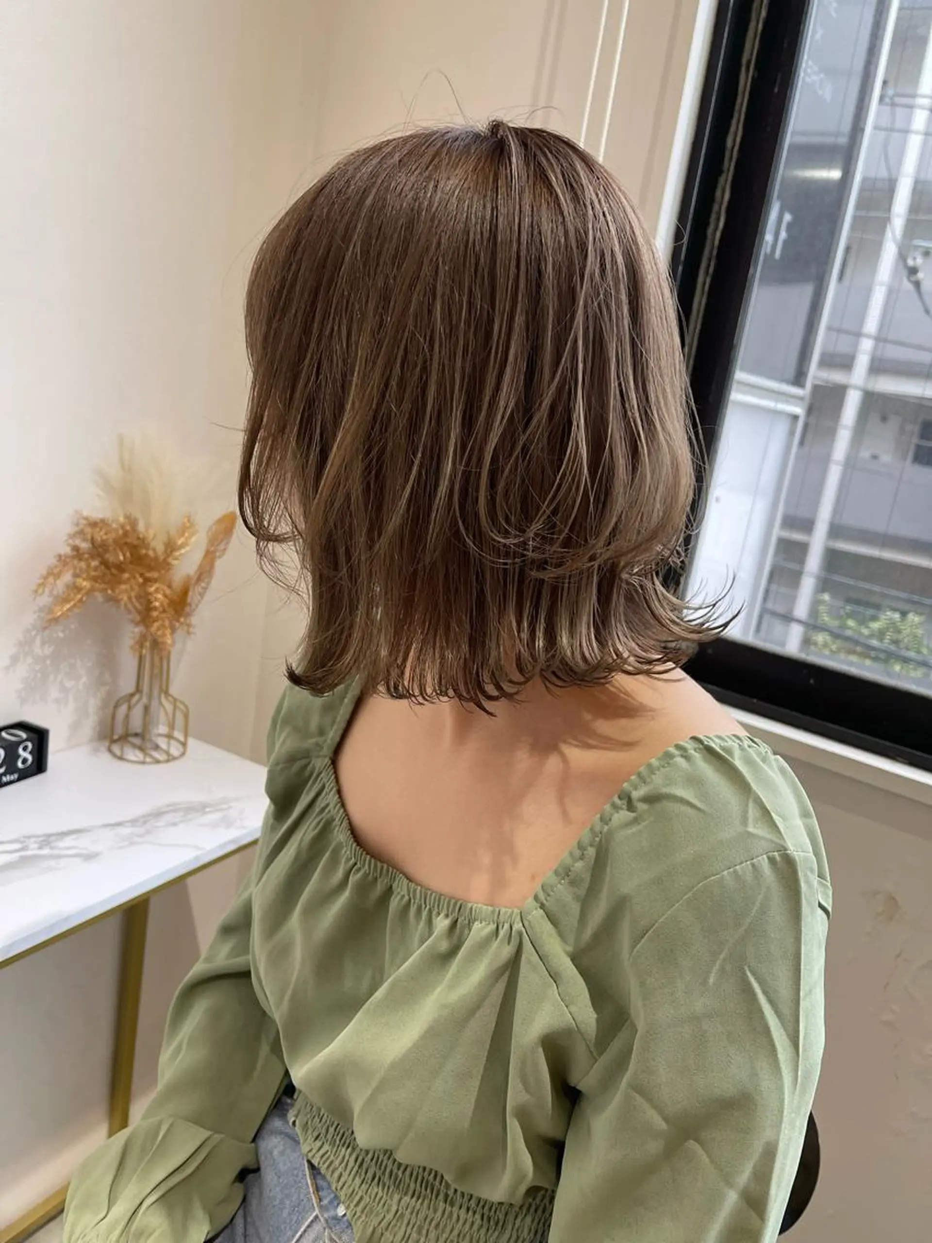 ミディアム カット ヘアカラー トリートメント &SONS 小林亨のヘアスタイル