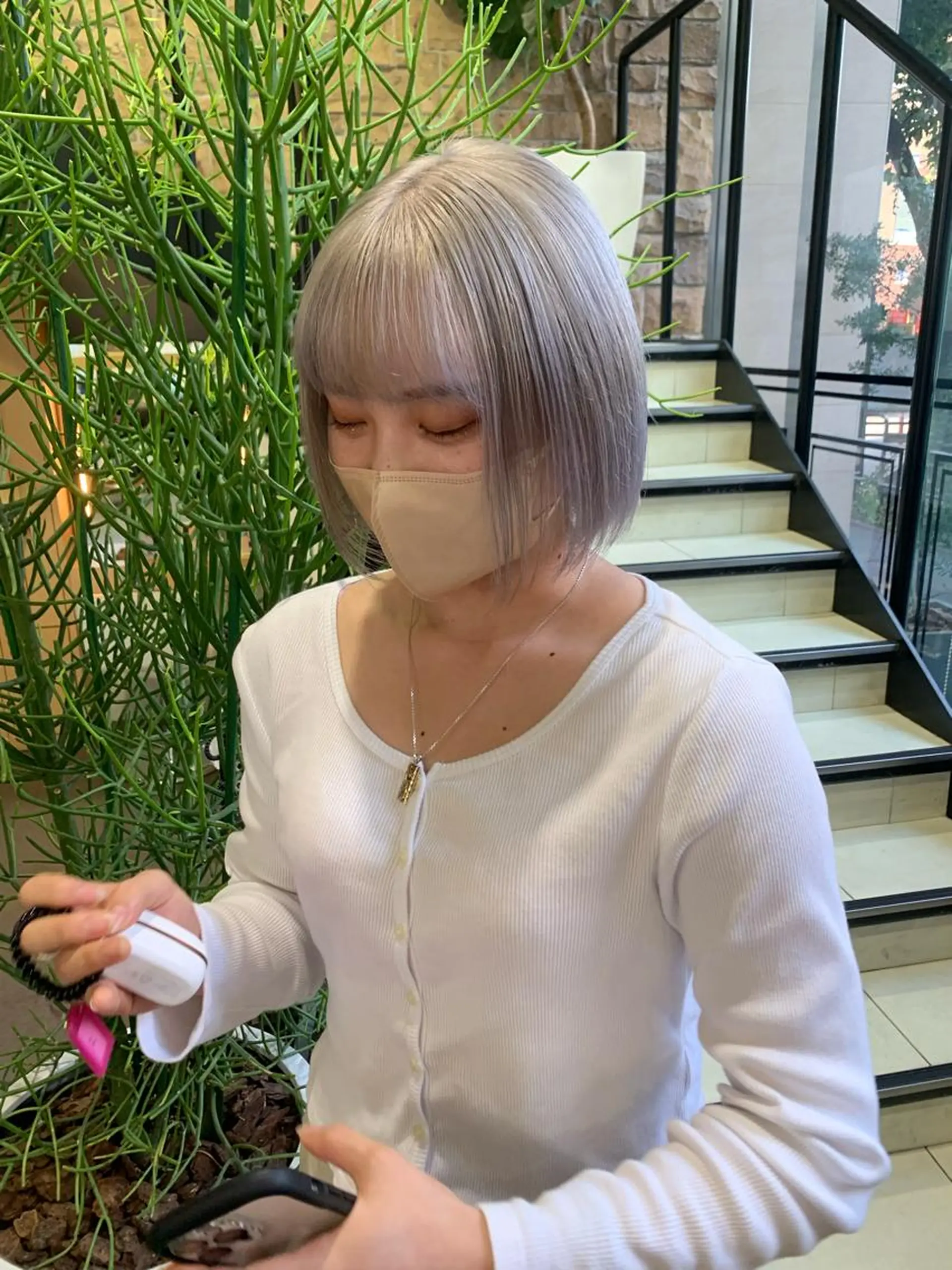 ショート カラー ヘアカラー トリートメント 海外girl🤎 透明感ベージュmaoのヘアスタイル