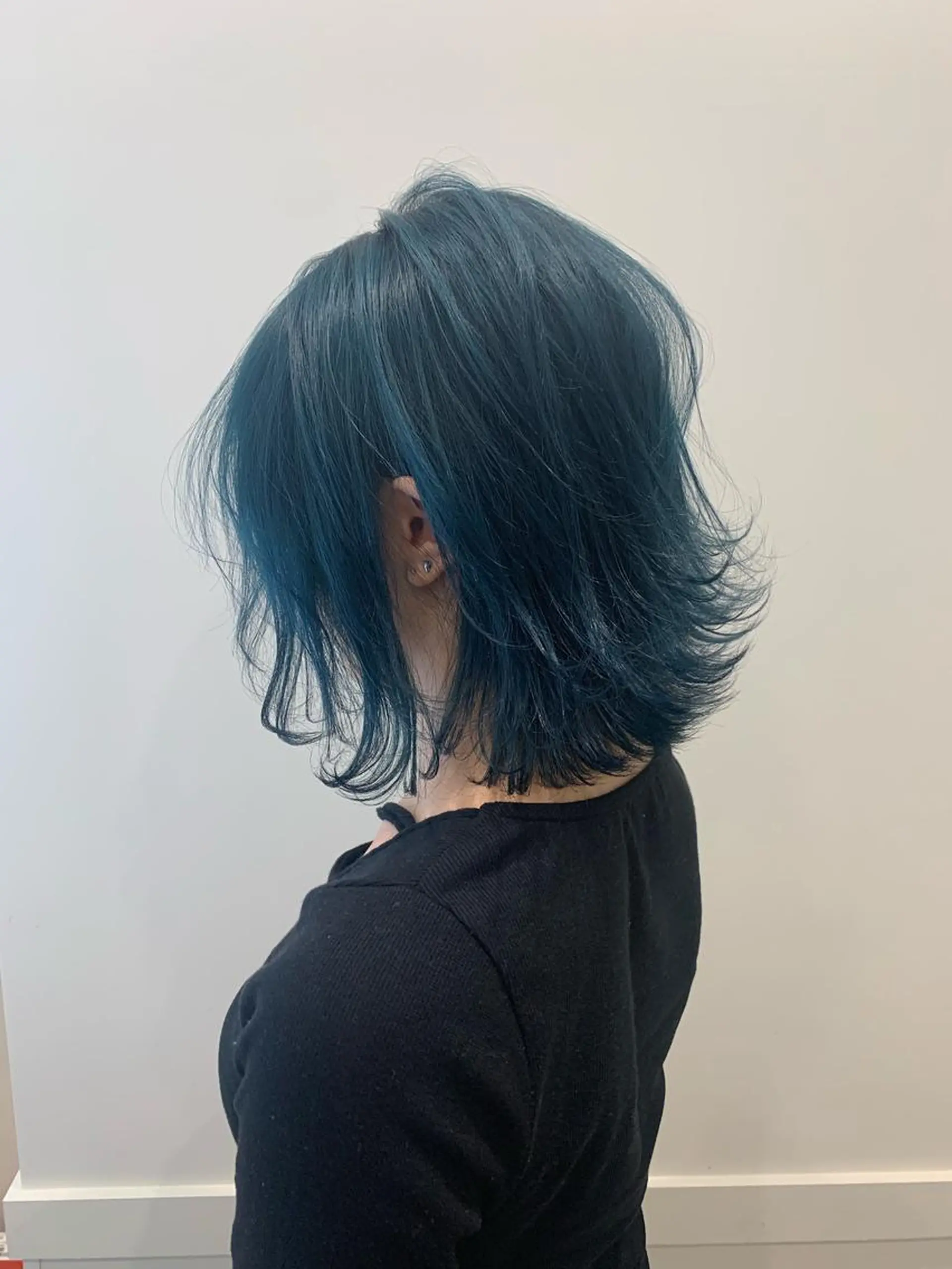 ミディアム カラー ブリーチ ブルーカラー ケアブリーチ 透明感カラー ダブルカラー 🤎カラー比率90% 🤍TAKAYAのヘアスタイル