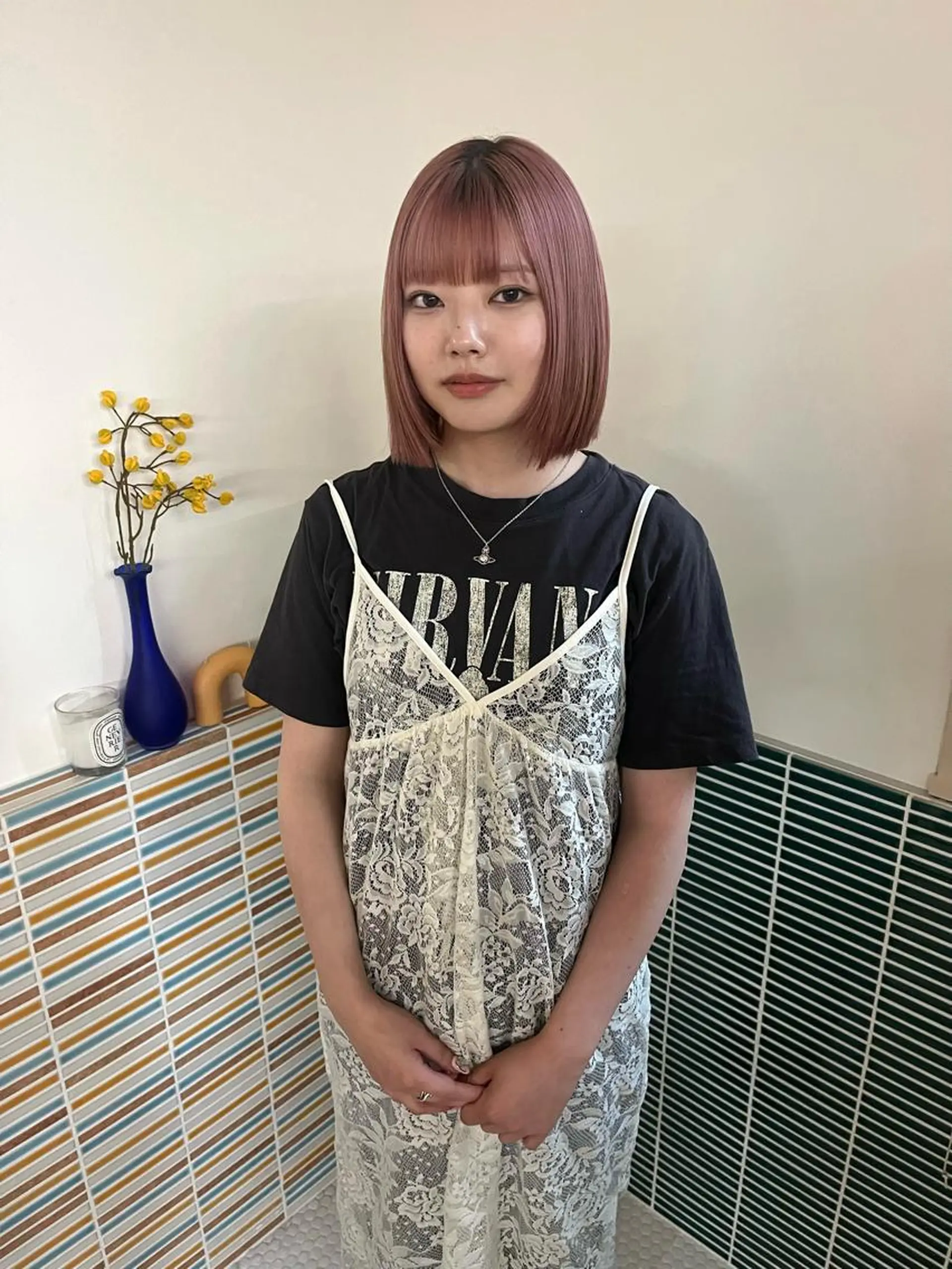 ミディアム カラー ベージュカラー ブリーチ ピンクカラー ピンクベージュ ヘアカラー トリートメント 🩷ハイトーン透明感 レイヤー🩷ユリカのヘアスタイル