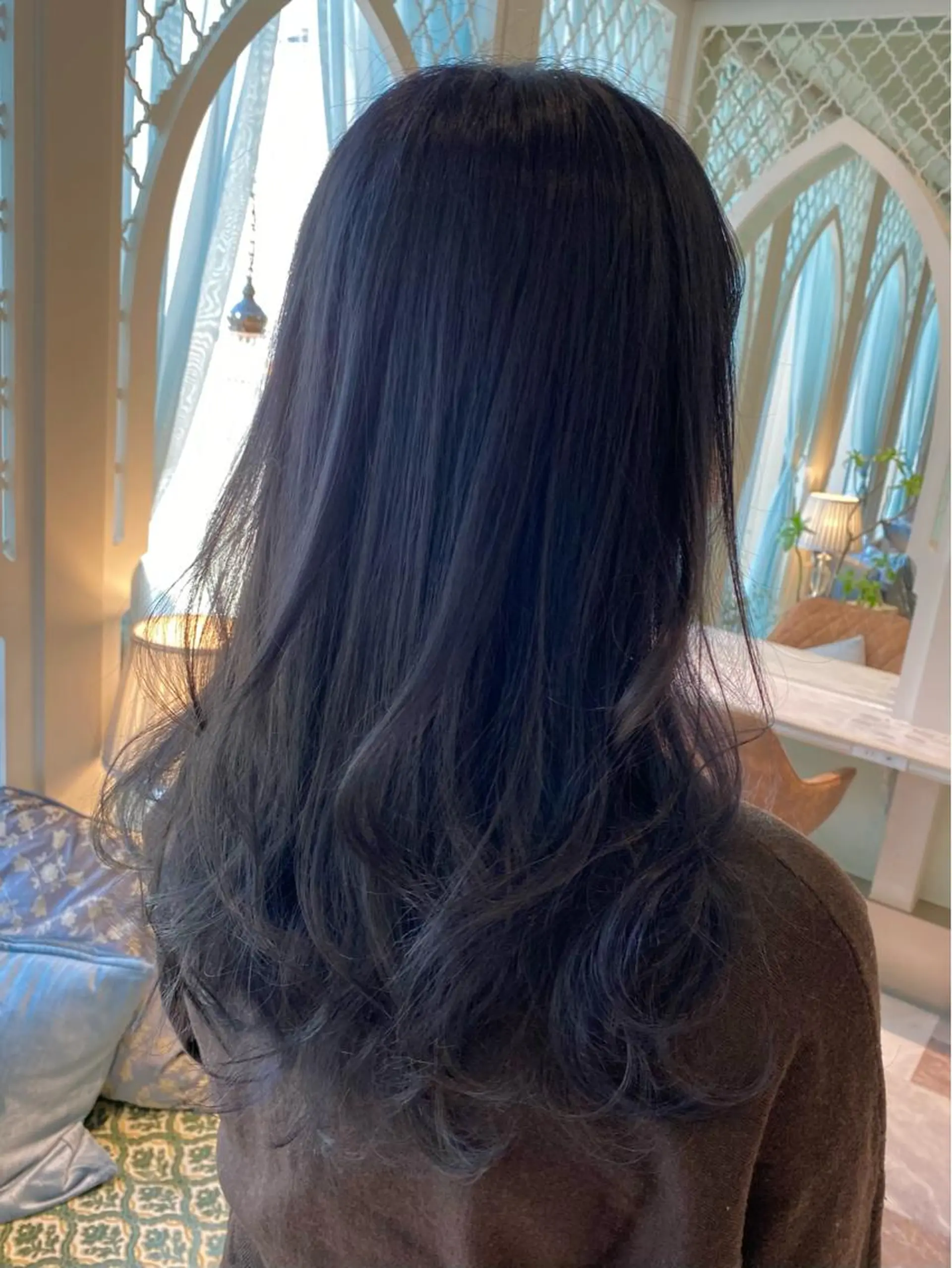 カラー 渡辺 麻衣のヘアスタイル