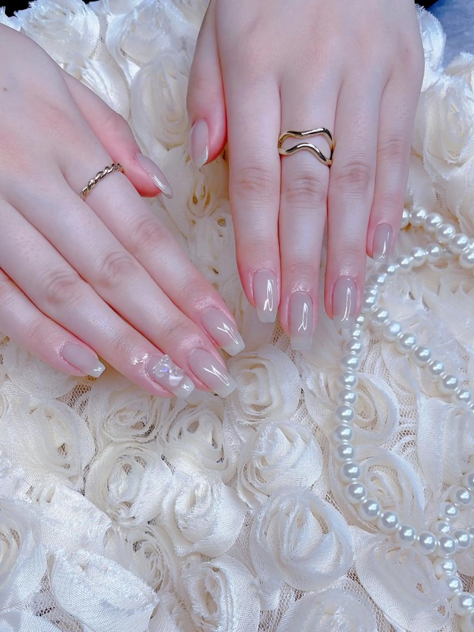 ミディアム 韓国風ヘア めぐみのネイルサロン スタッフ練習のネイルデザイン