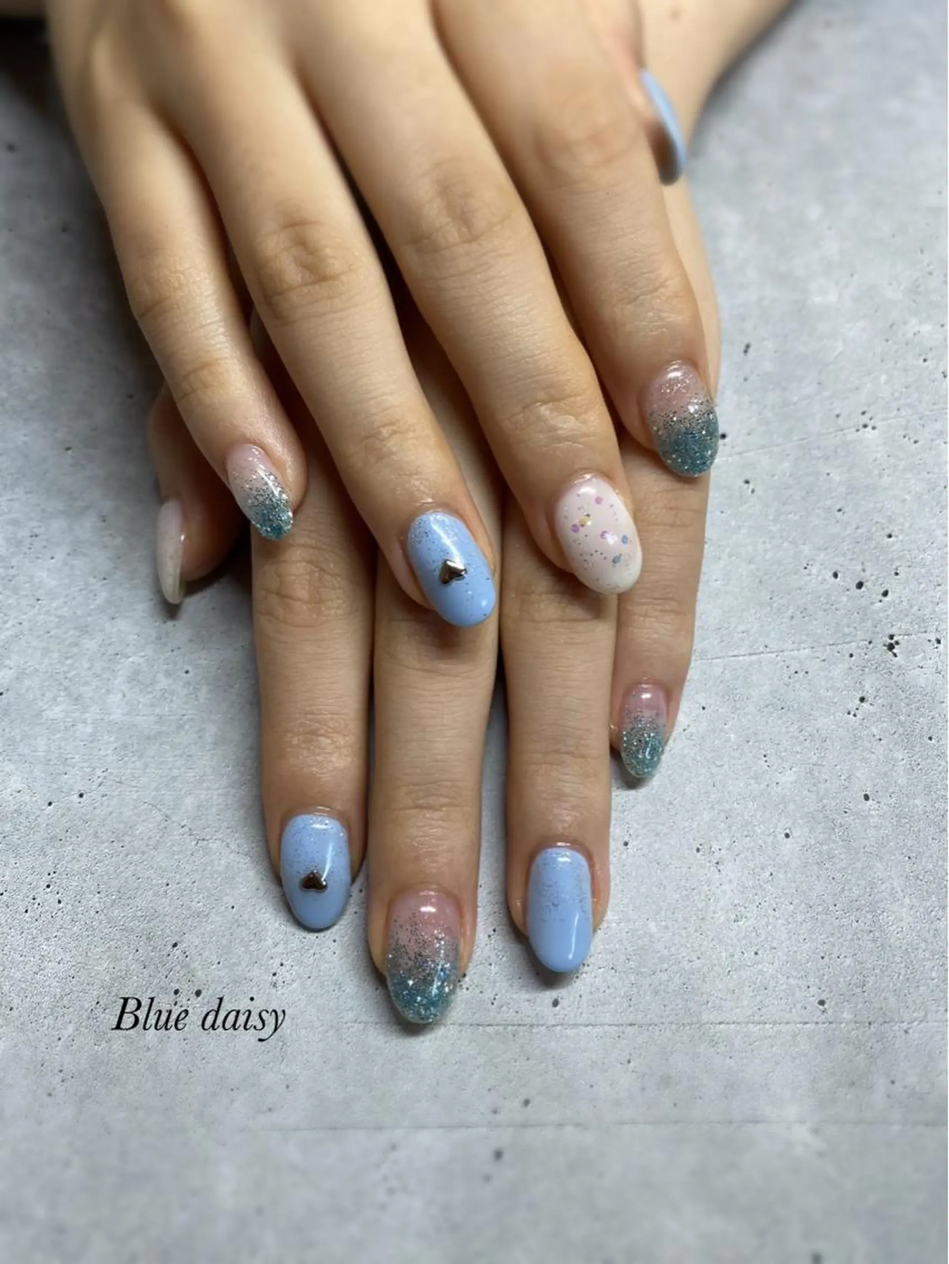 ネイル Blue daisy 栄本店のネイルデザイン