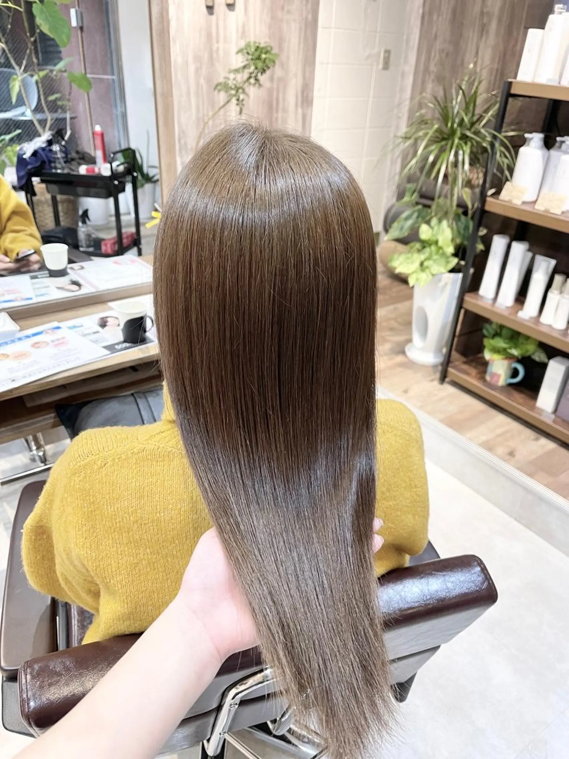 ロング カラー 髪質改善で 憧れの潤艶美髪にのヘアスタイル