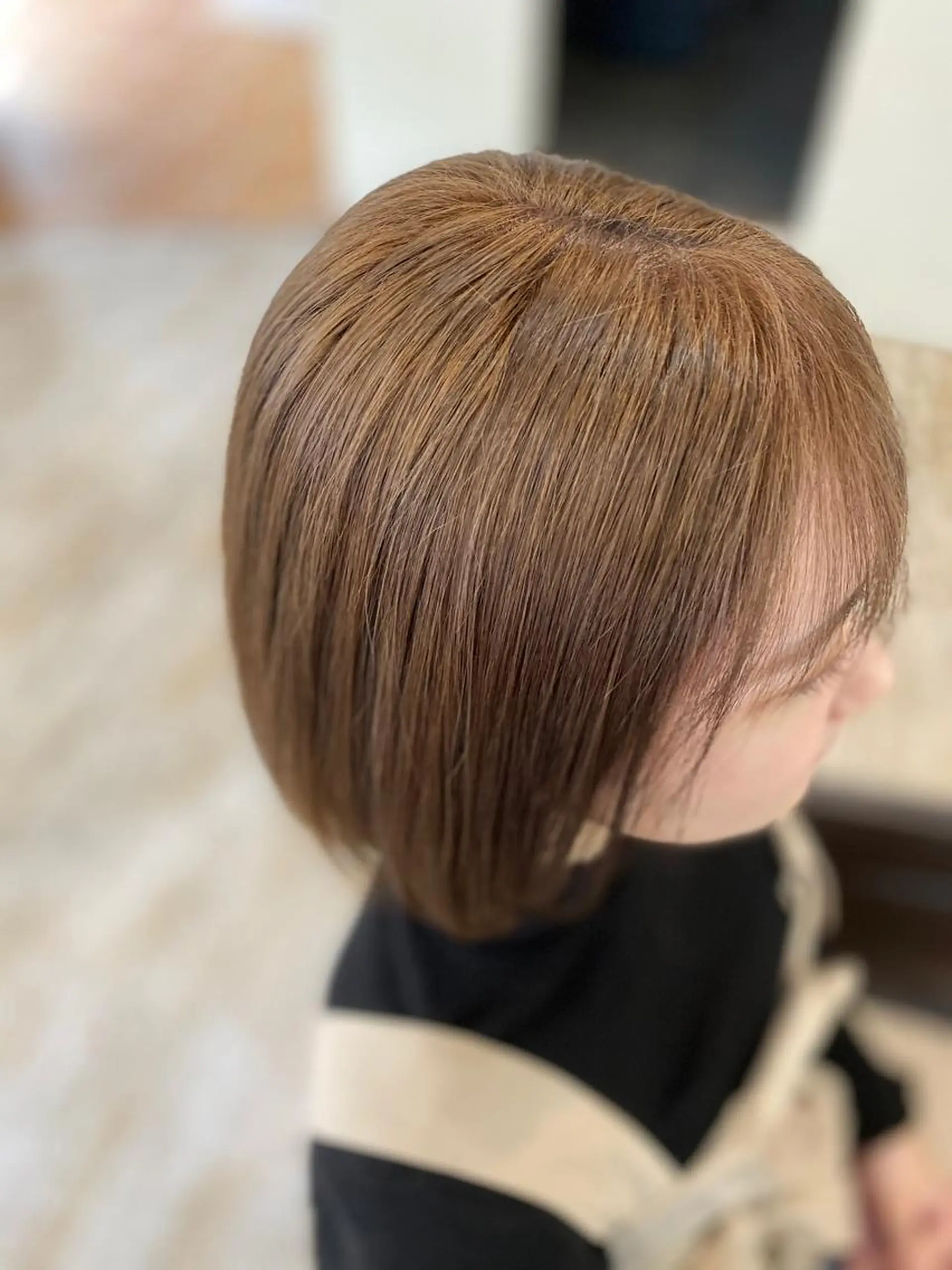 ショート カラー ベージュカラー ミルクティーベージュ ヘアカラー トリートメント Agu  清尾 浩昭のヘアスタイル