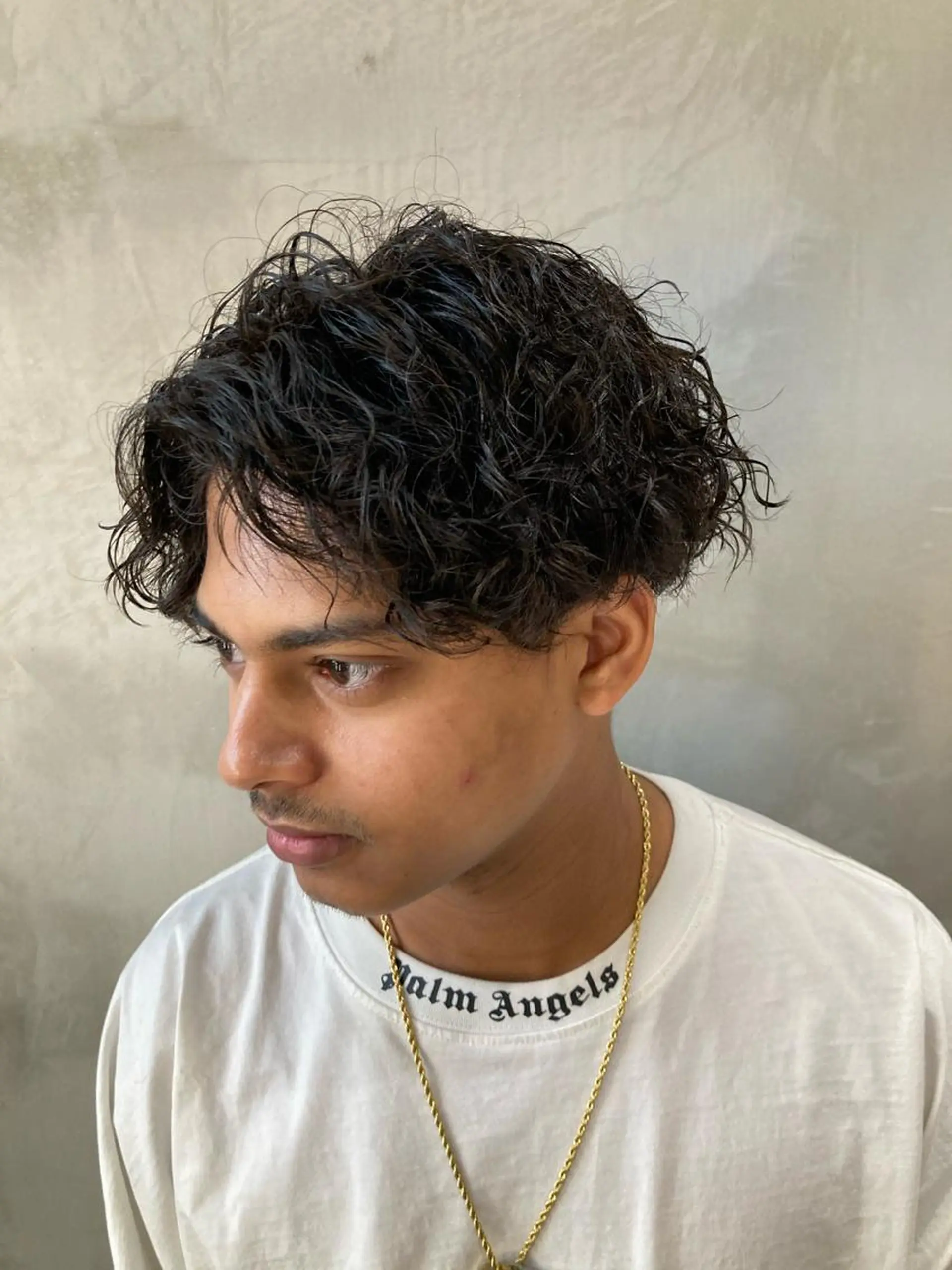 ショート パーマ メンズ センターパート fifth JINGUMAE所属・波巻きスパイラルパー マ/シャドウパーマ駿のヘアスタイル