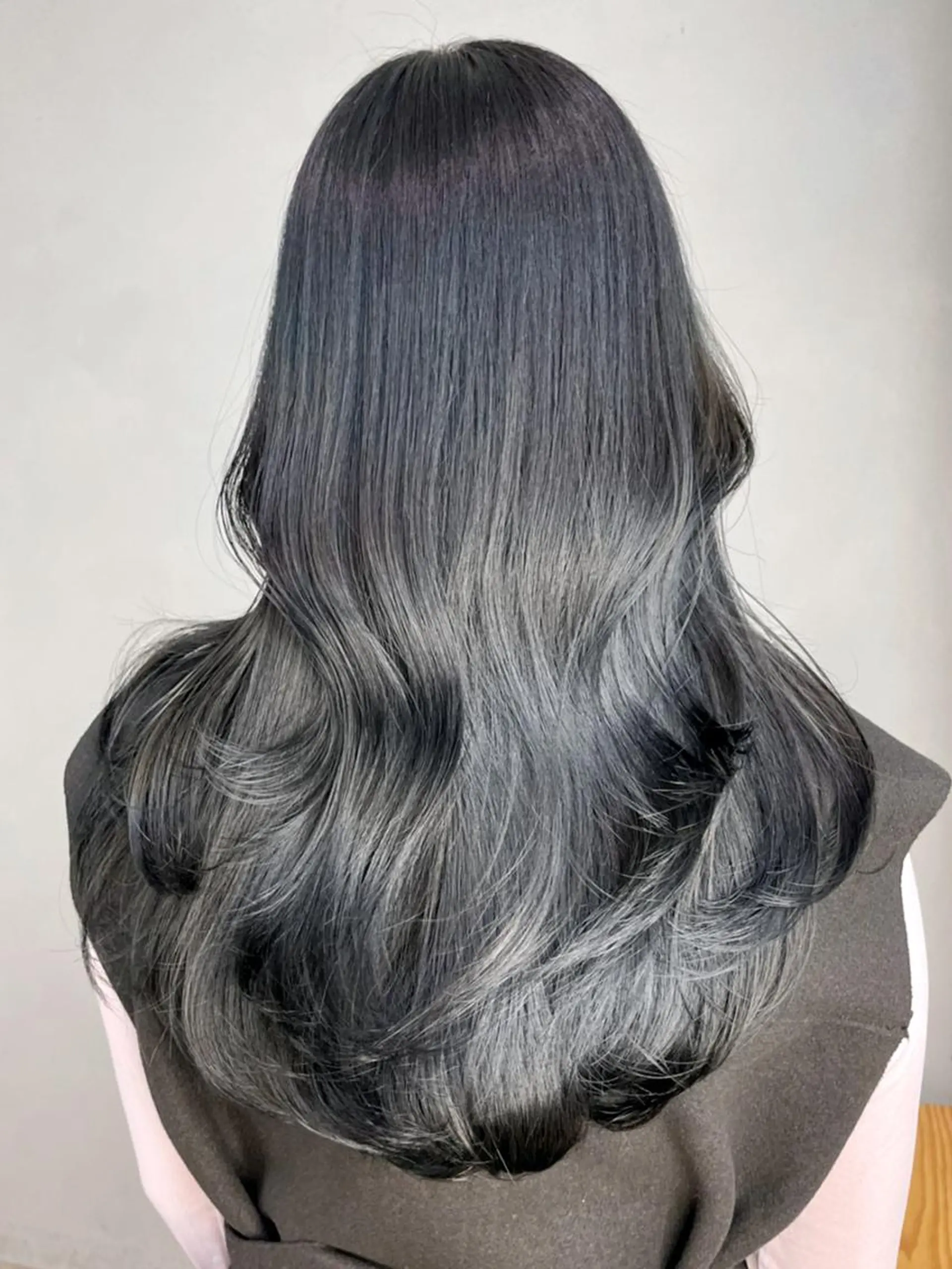 セミロング カラー パーマ ヘアアレンジ ワンホンヘア ITbyALBUM 八王子店のヘアスタイル