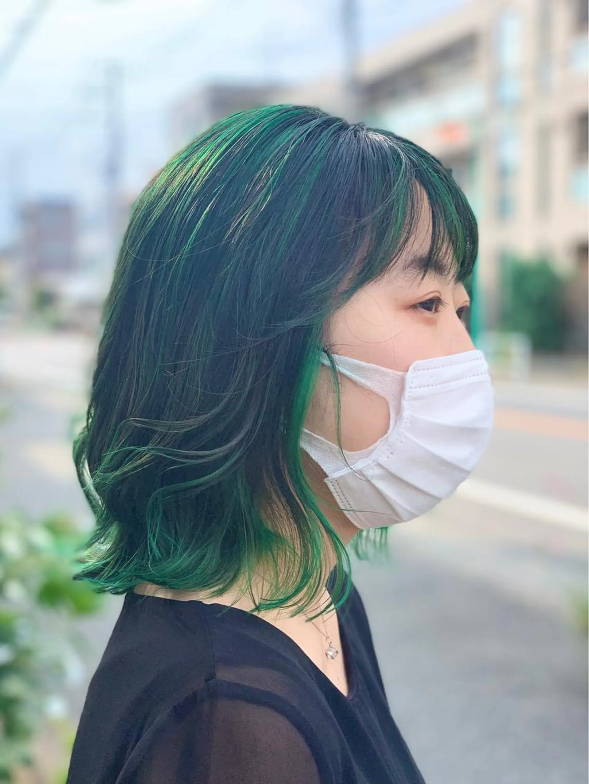 ミディアム カラー バレイヤージュ くびれヘア レイヤーカット 小顔カット ヘアカラー トリートメント クバガワ シュンのヘアスタイル