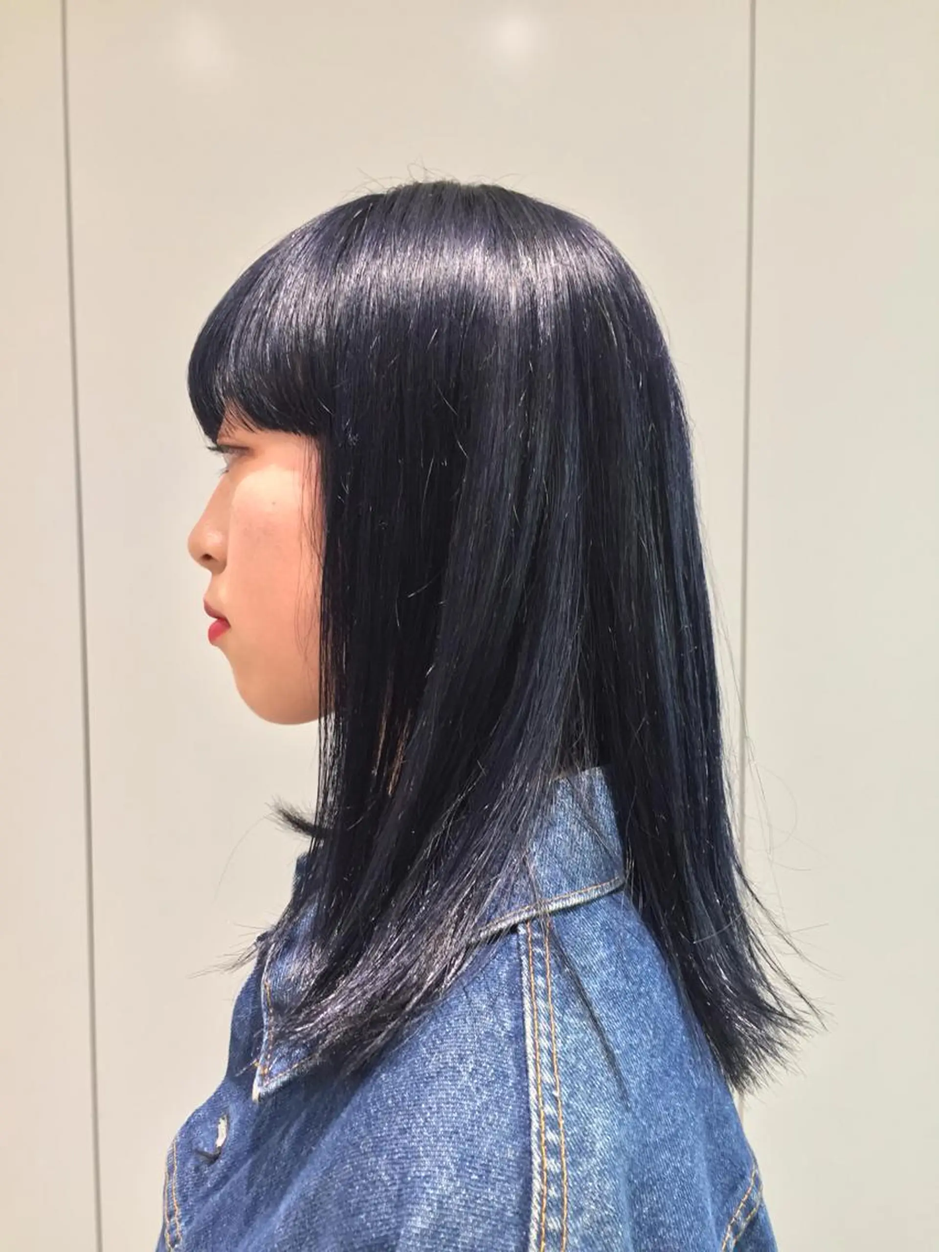 セミロング カラー ブルーカラー ブルージュ 韓・中華美女ヘア 🇰🇷×🇨🇳のヘアスタイル